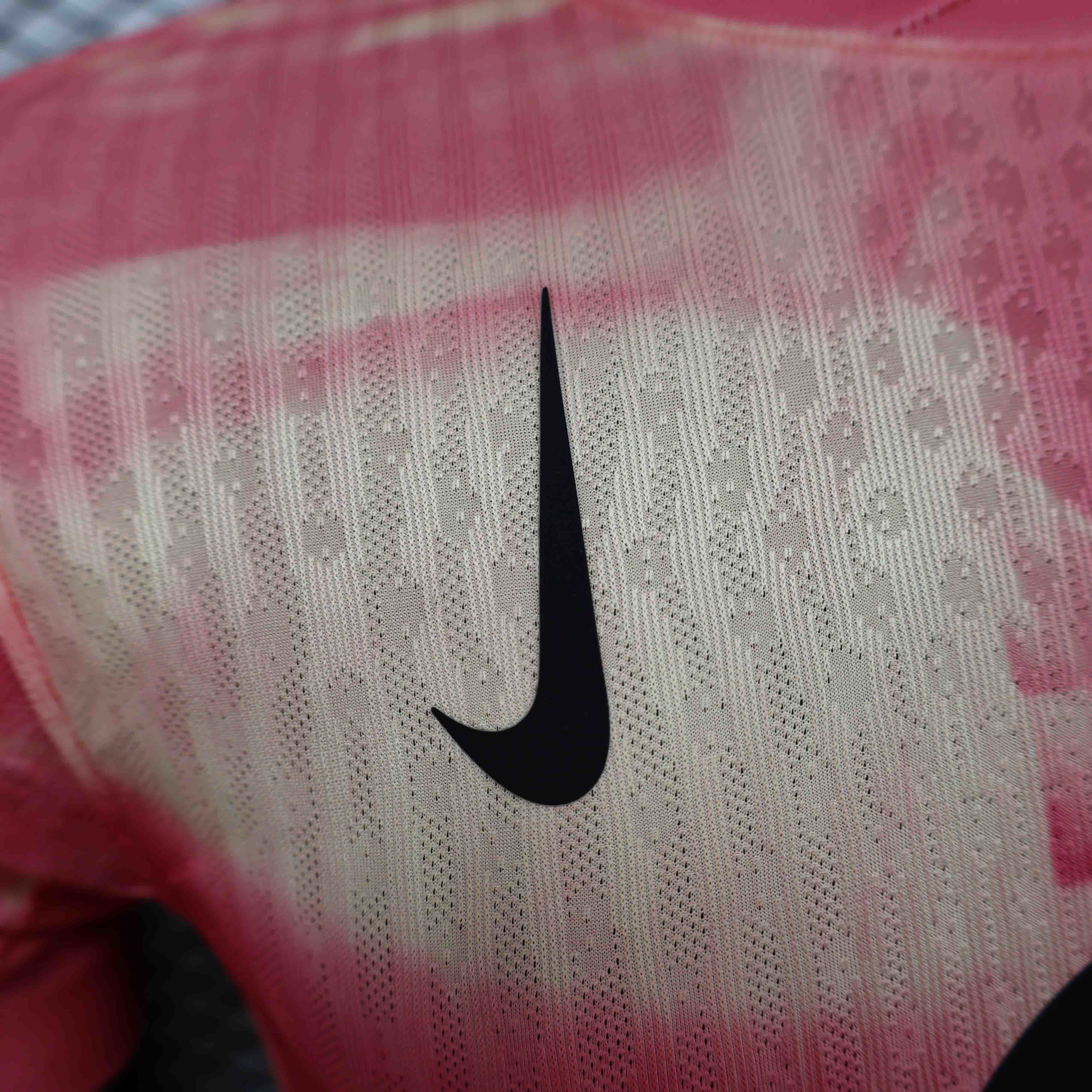 24-25 Barcelona Pink Special Edition Player Version Shirt AAAAJersey Supplier Yupoo 6