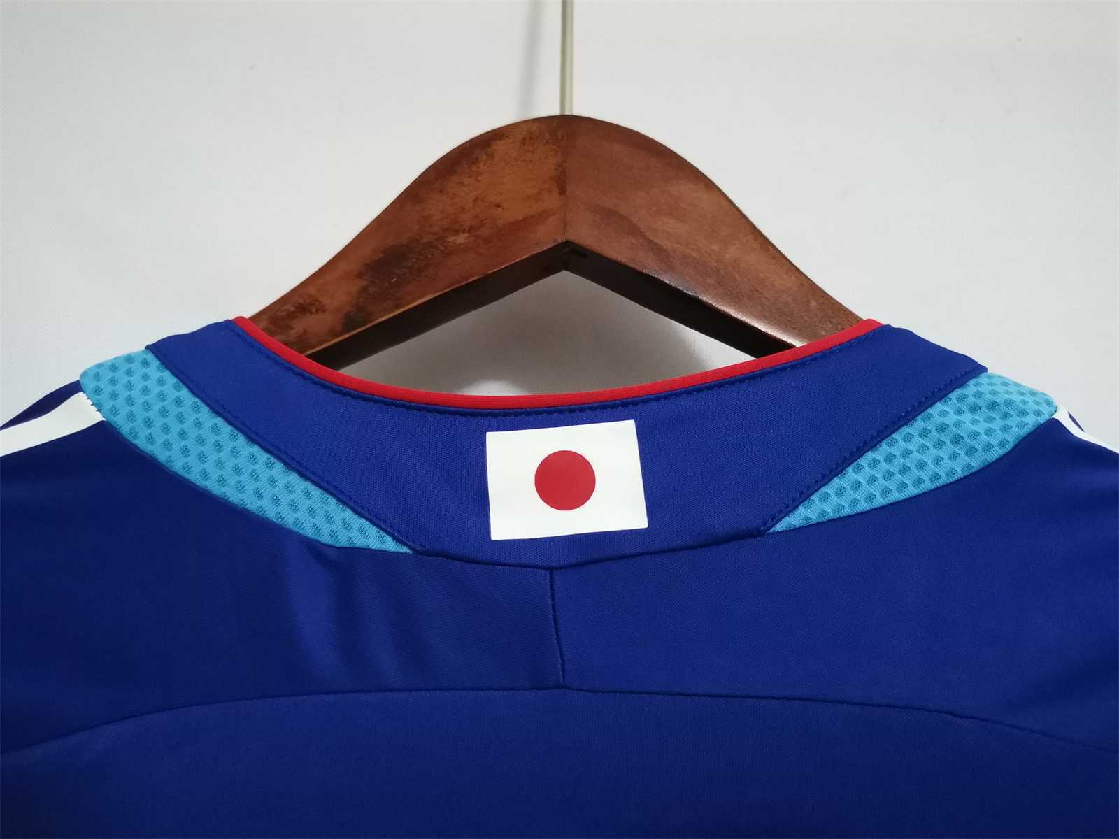 2006 Japan home blue 3