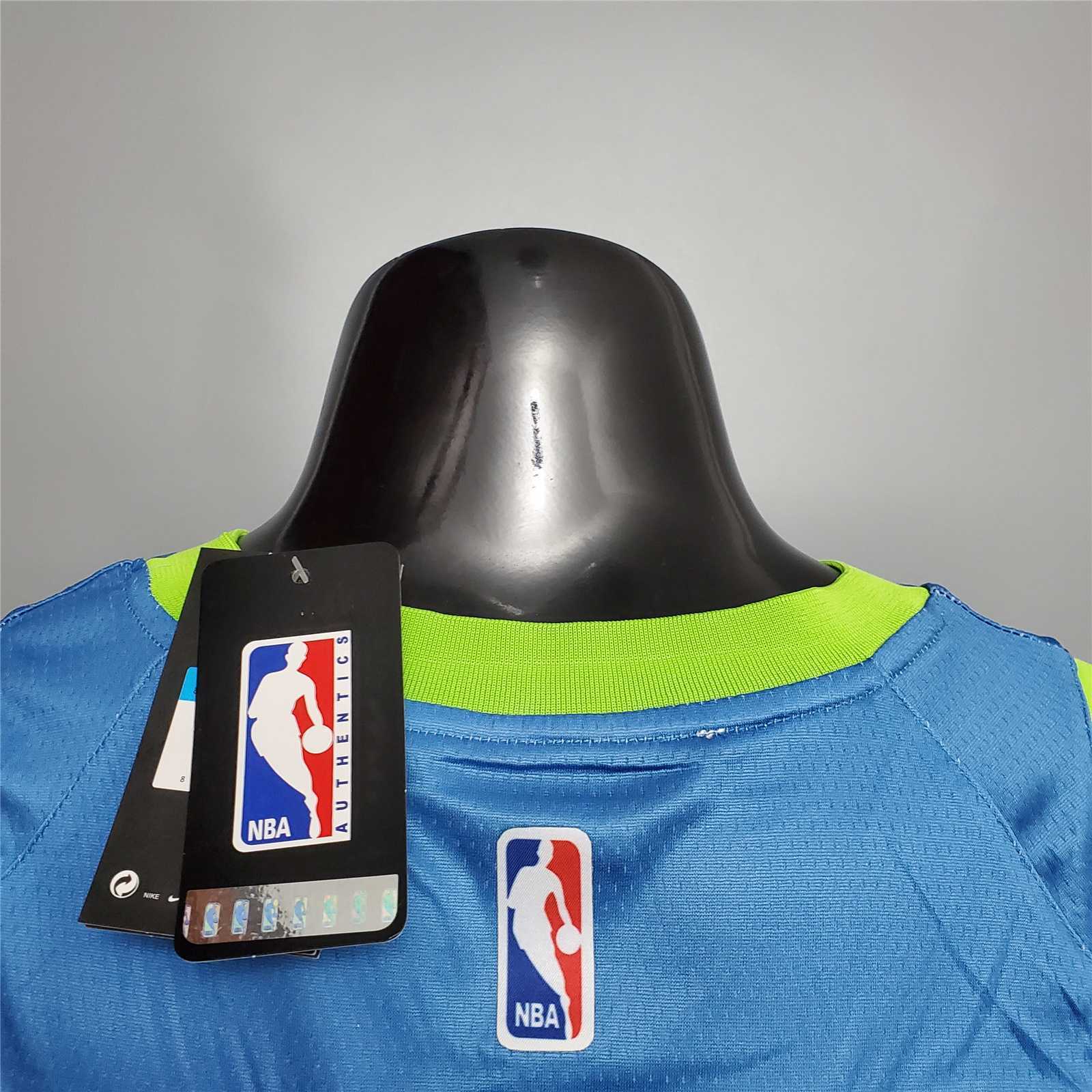 Nowitzki #41 Dallas Mavericks blue idol 4