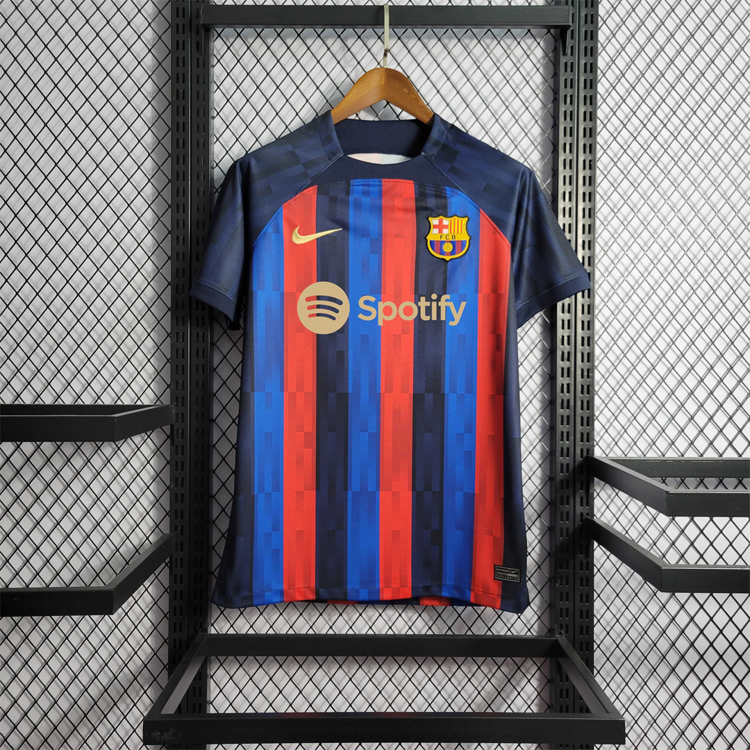 22-23 Barcelona home - 3