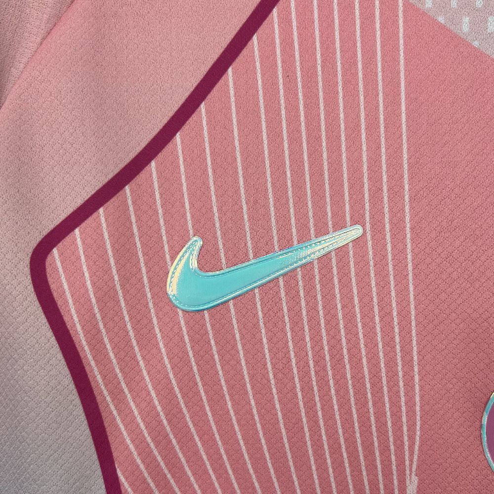 25-26 PSG Pink Kit Special Edition Soccer AAAAJersey Yupoo 5