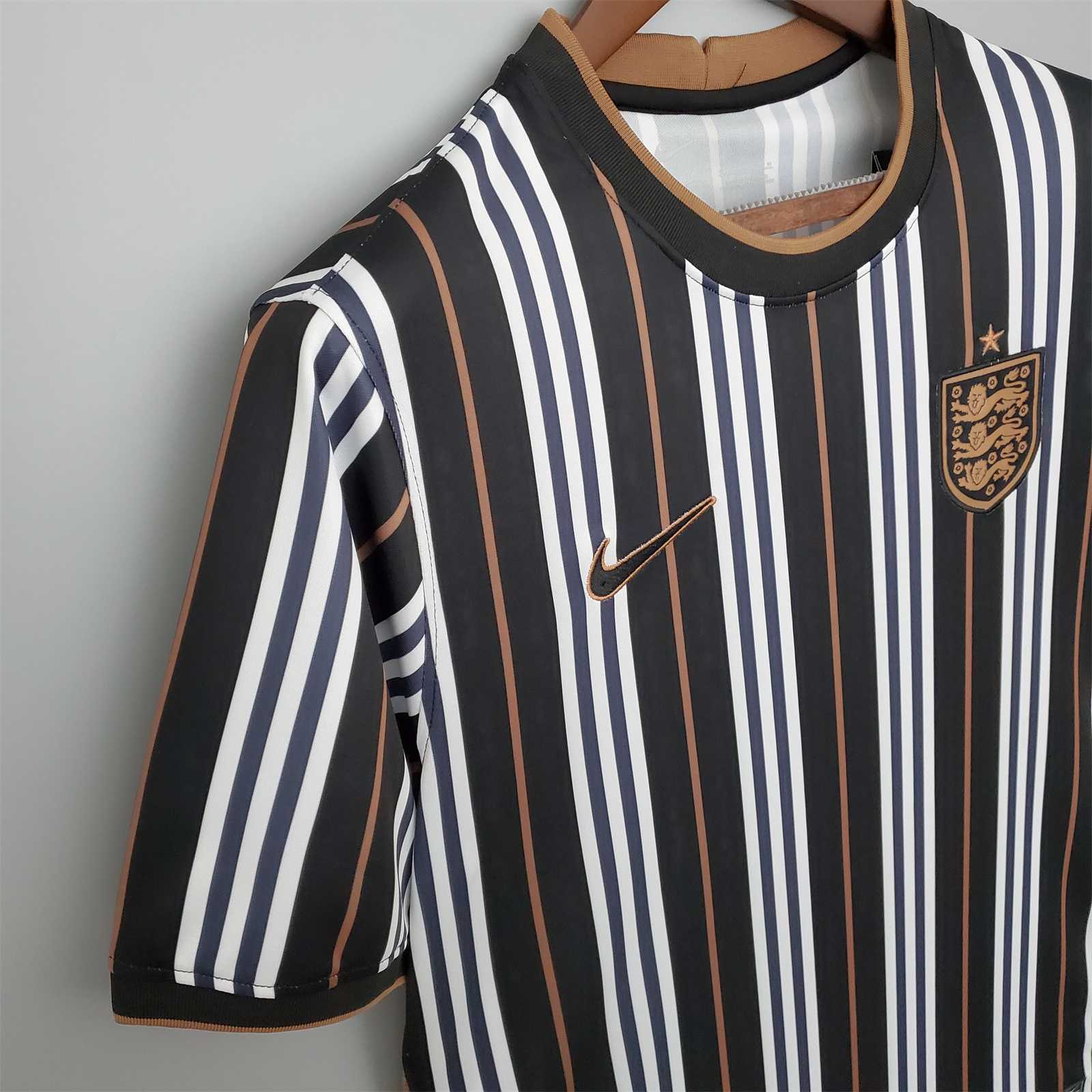 2021 England Special Edition Black and White 4