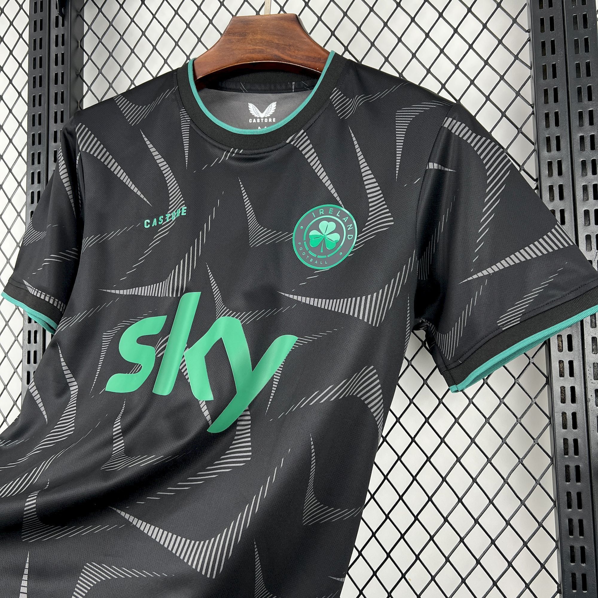 2025 Ireland Stealth Special Soccer T-Shirt AAAAJersey Dropship Yupoo 5