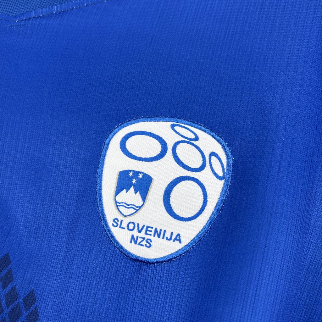 World Cup 2026 Slovenia Mens Away Kit Football T-Shirt AAAAJersey Supply Yupoo 6 2