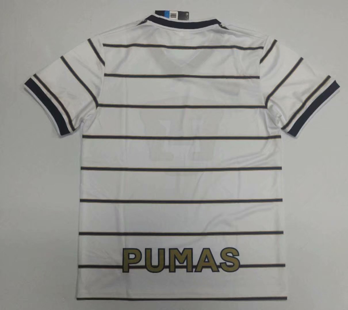 97 Pumas white 1