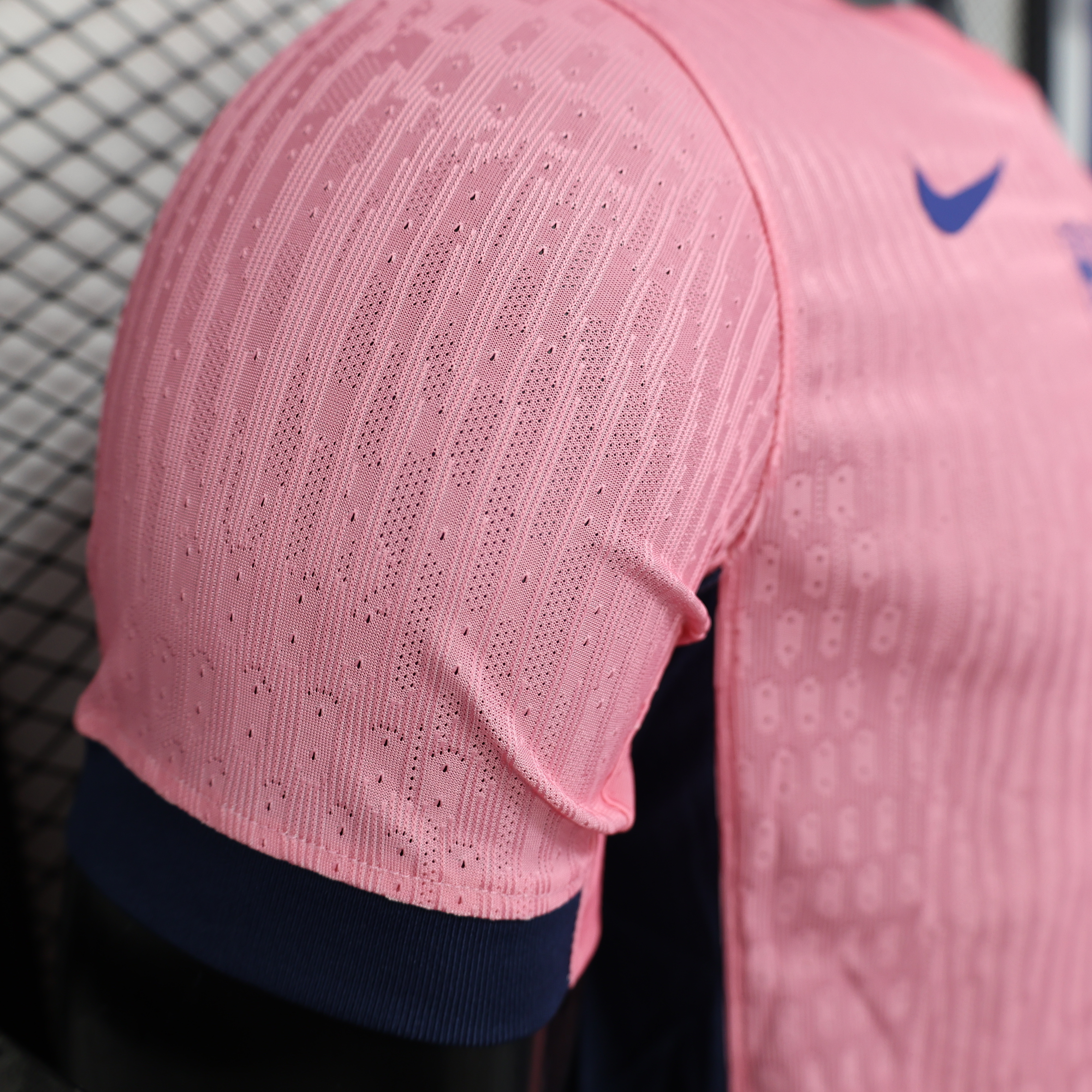 25-26 Barcelona Pink Kit Player Version Shirt AAAAJersey Supply Yupoo 9