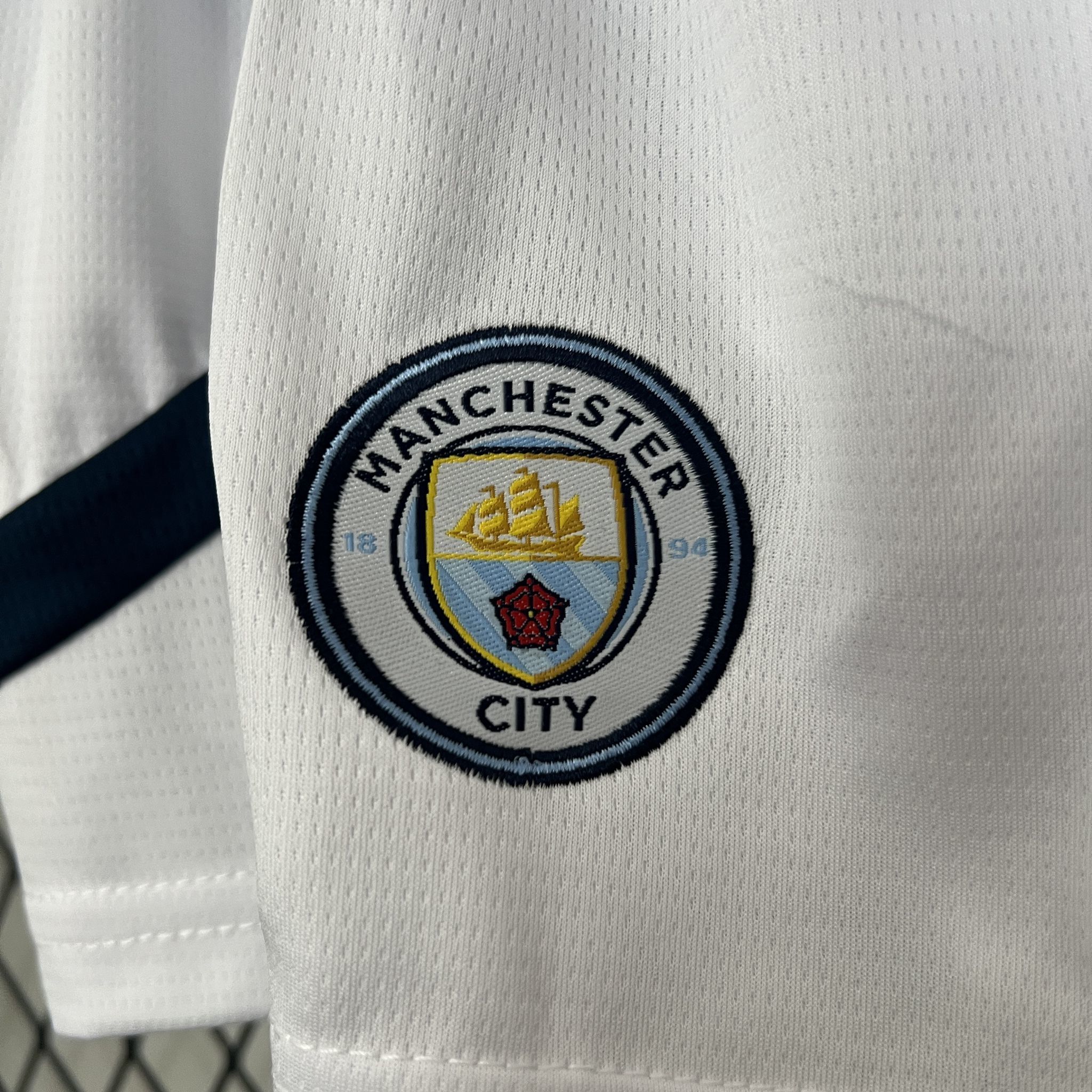 24-25 Manchester City Home Kid Kits Youth Apparels AAAAJersey Wholesale Yupoo 5