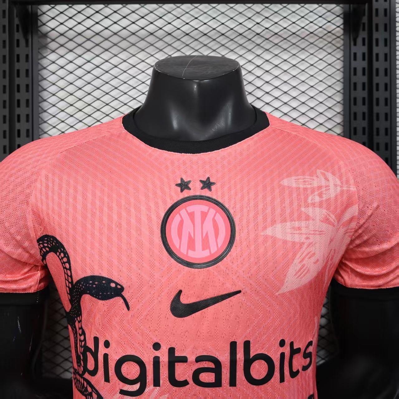 25-26 Inter Milan Snake Special Edition Pink Kit Player Version Shirt AAAAJersey Supply Yupoo 3