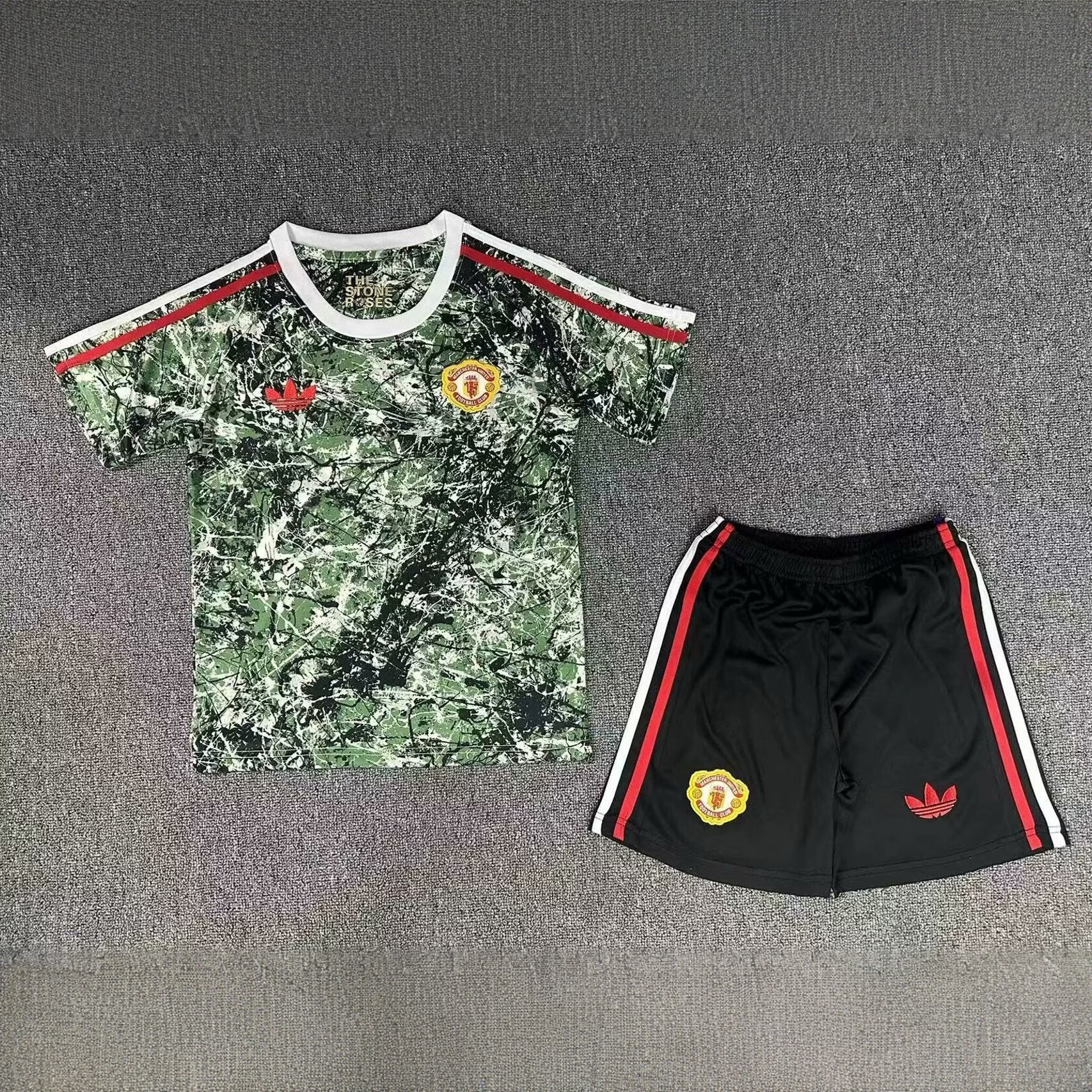 24-25 Manchester United Kid Special Edition Kits Jersey Supplier Yupoo