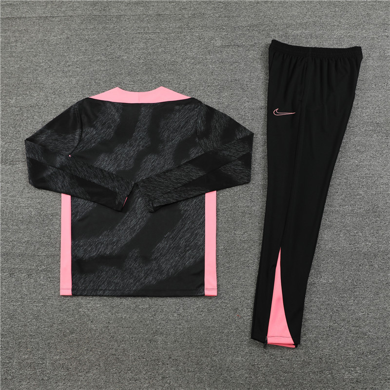 24-25 PSG Long Sleeve Training Suit Football Shirts 1