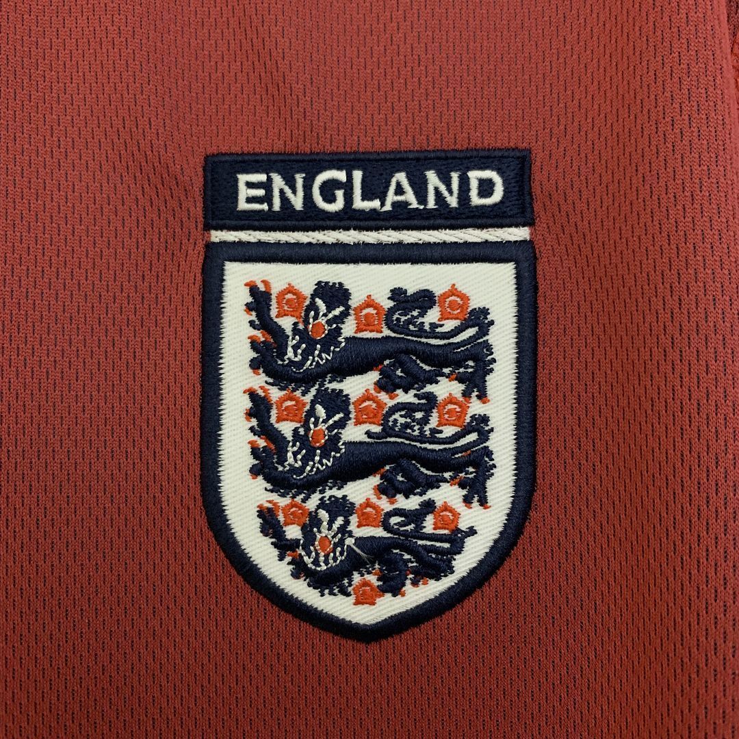 2002 England Away Retro Kit Vintage Shirt AAAAJersey Supply Yupoo 2