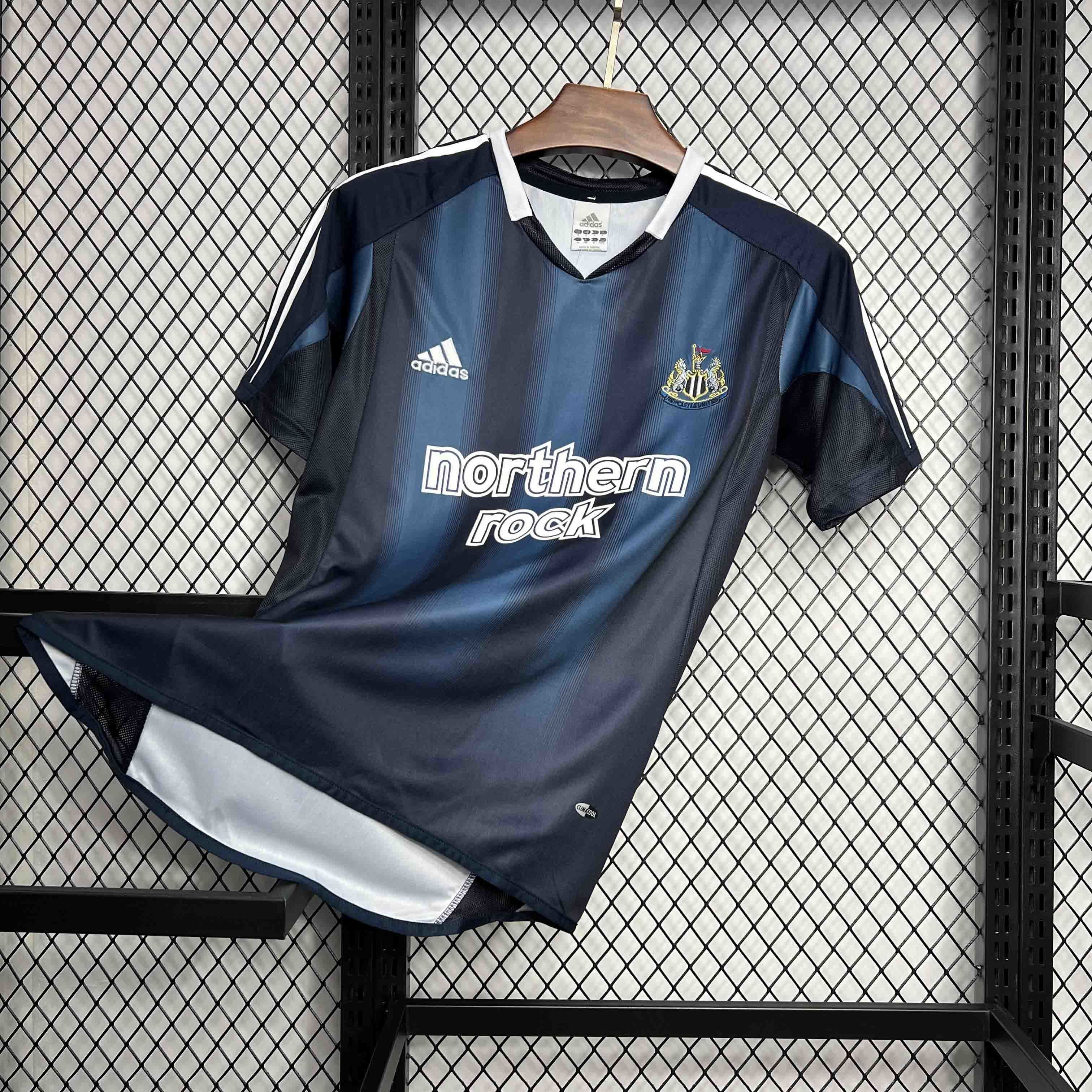 04-05 Newcastle United Away Retro Kit Vintage Shirt Sport AAAAJersey Yupoo 4