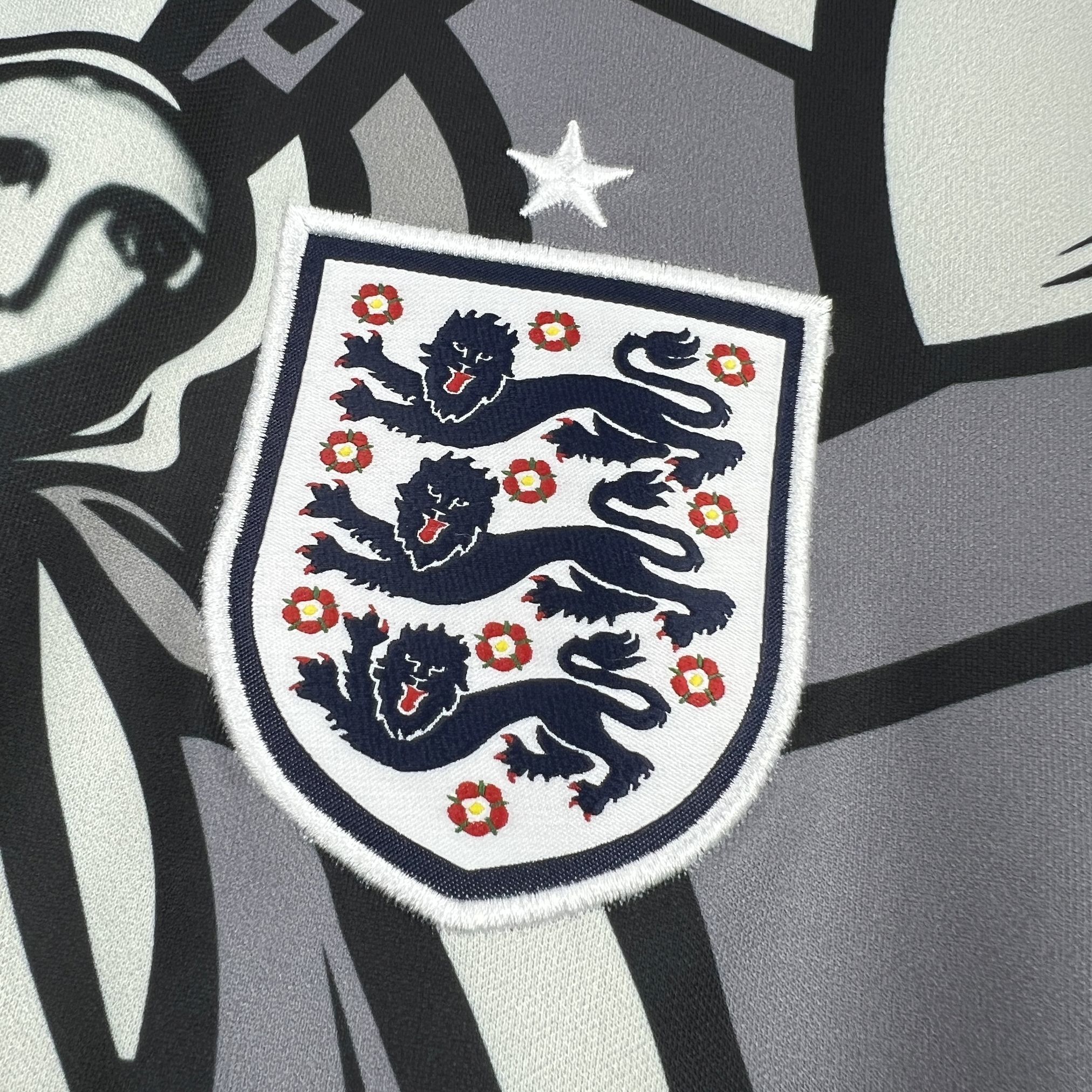 2026 World Cup England x Palace Mens Pre-match Football T-Shirt AAAAJersey Dropship Yupoo 3