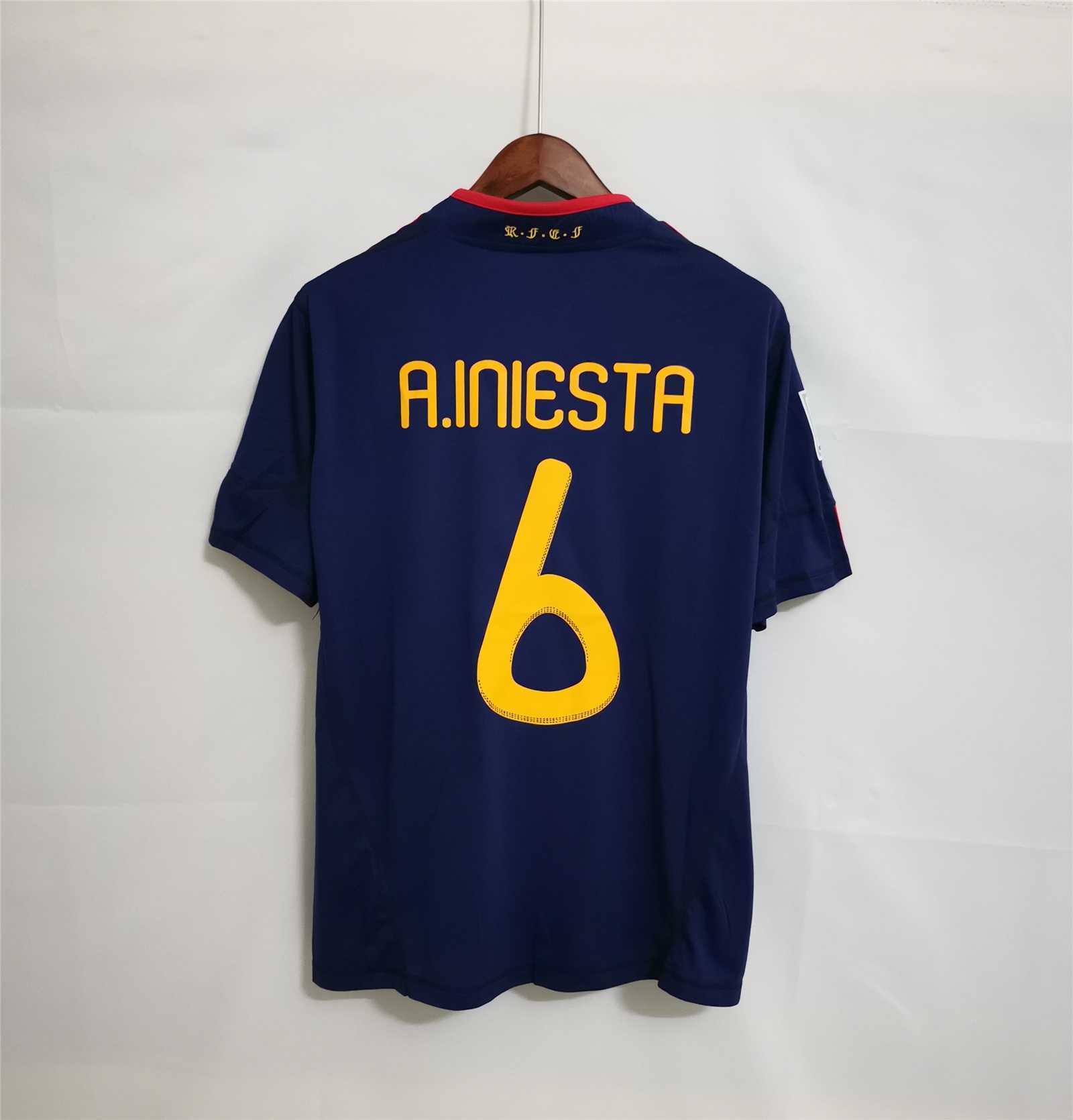 2010 Spain away blue 9
