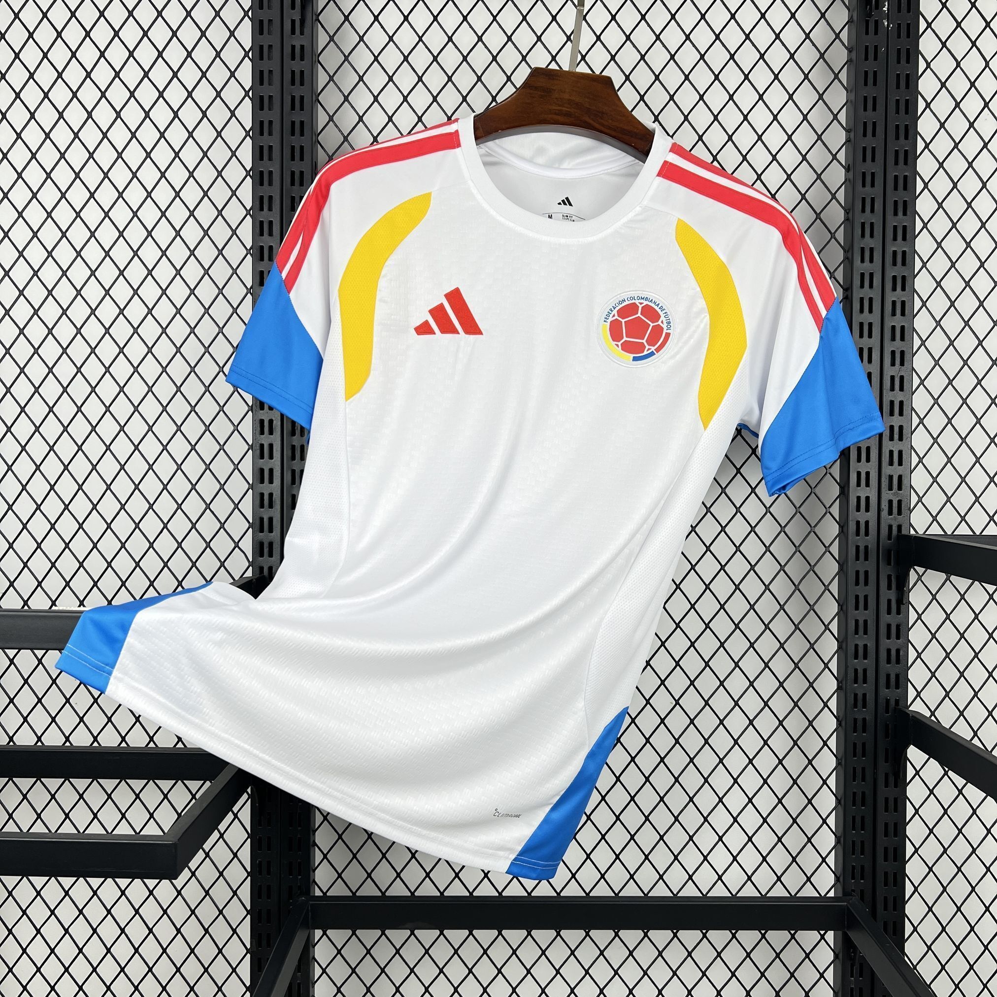 2026 Colombia Mens Pre-Match Kit World Cup T-Shirt Football AAAAJersey Supply Yupoo