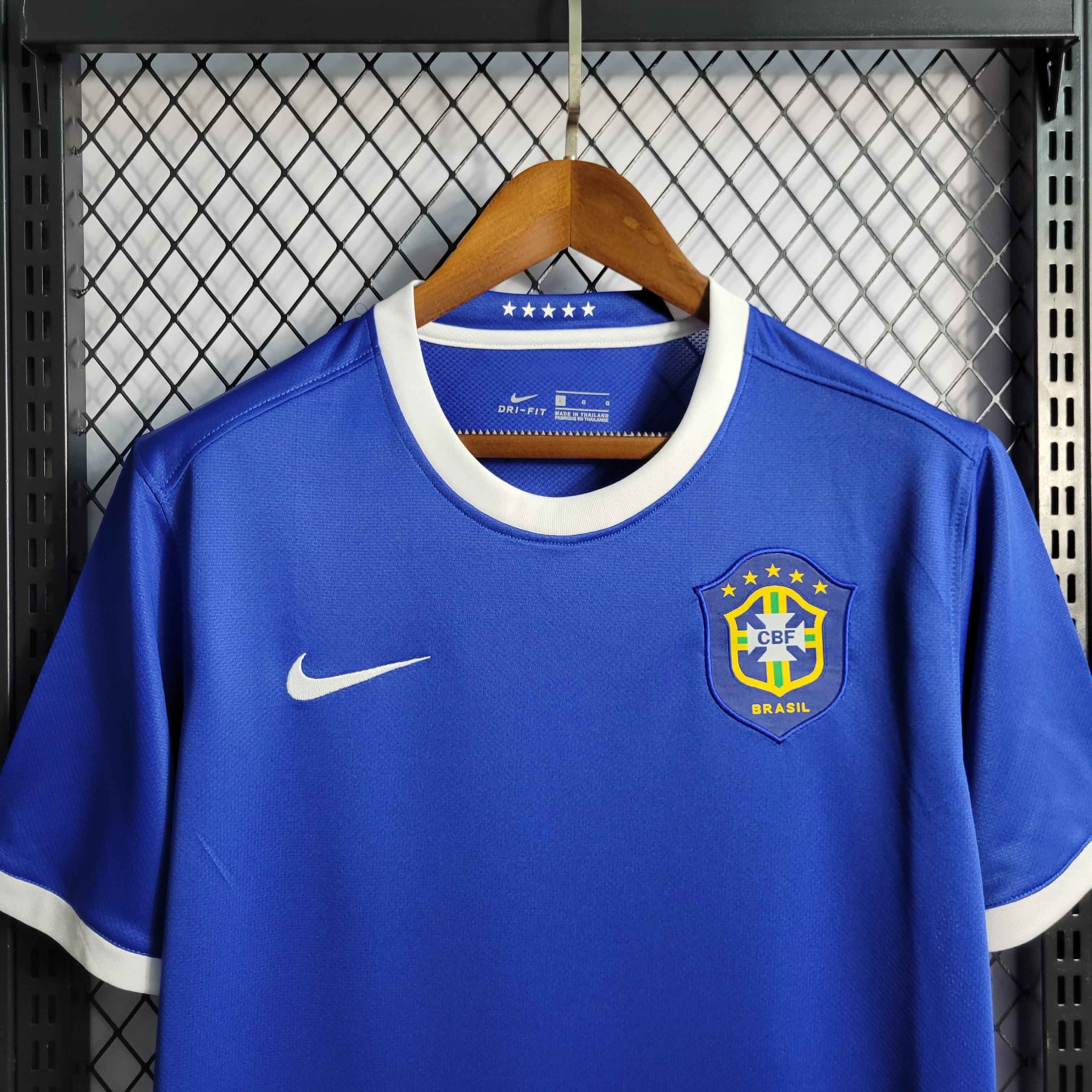 2006 Retro Brazil Away S-XXL Cheap Football Kit 4