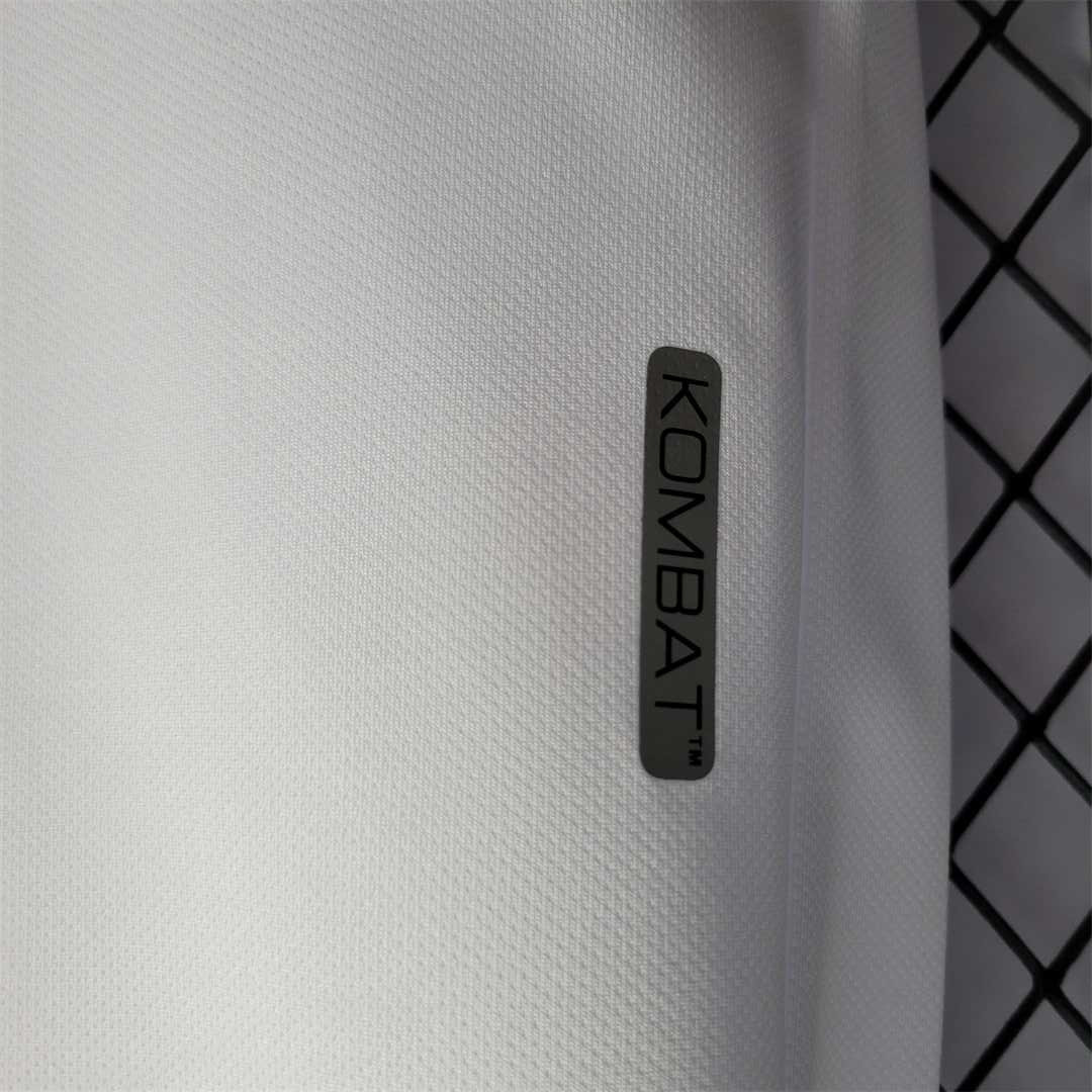22-23 Fiorentina away 4