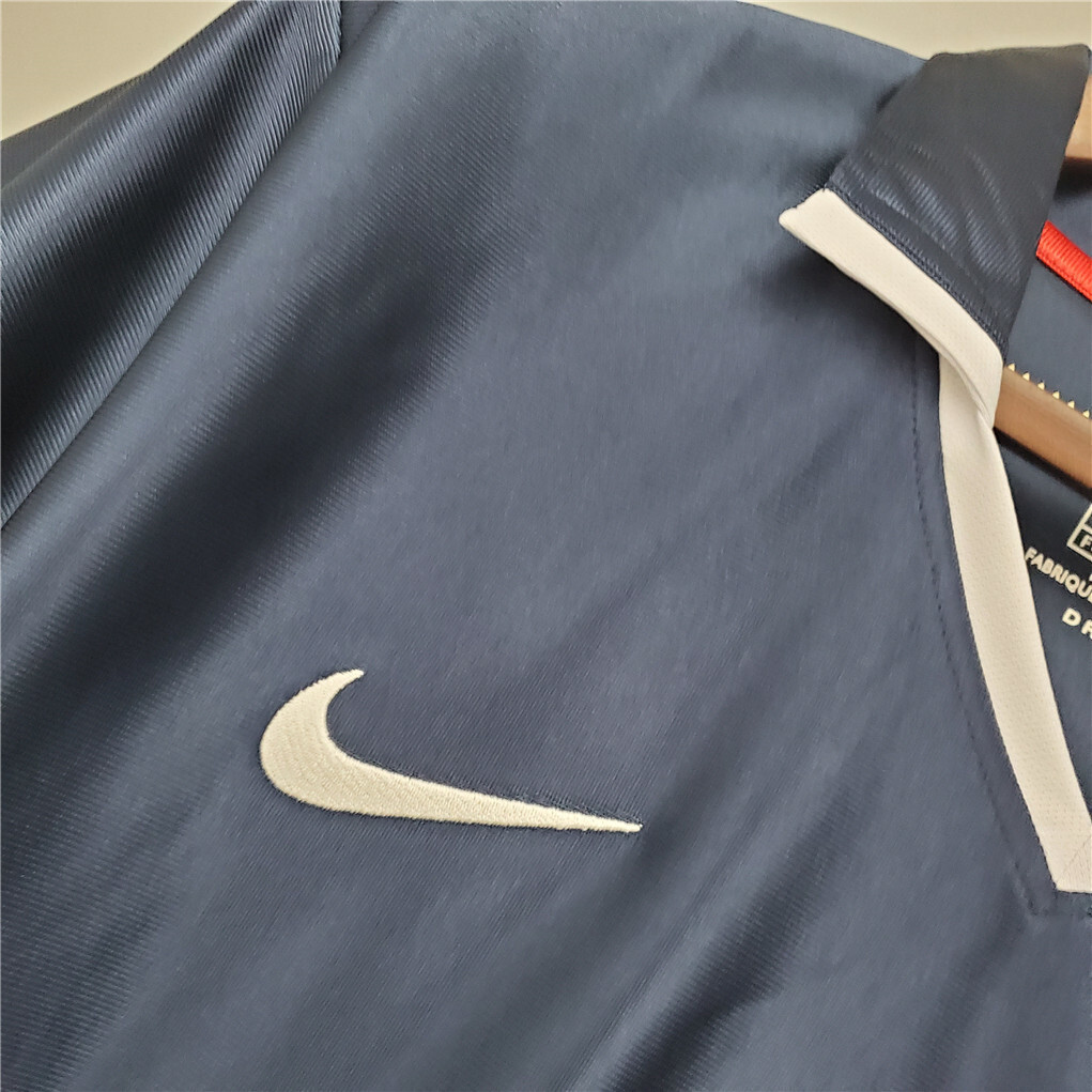 01-02 PSG home 5