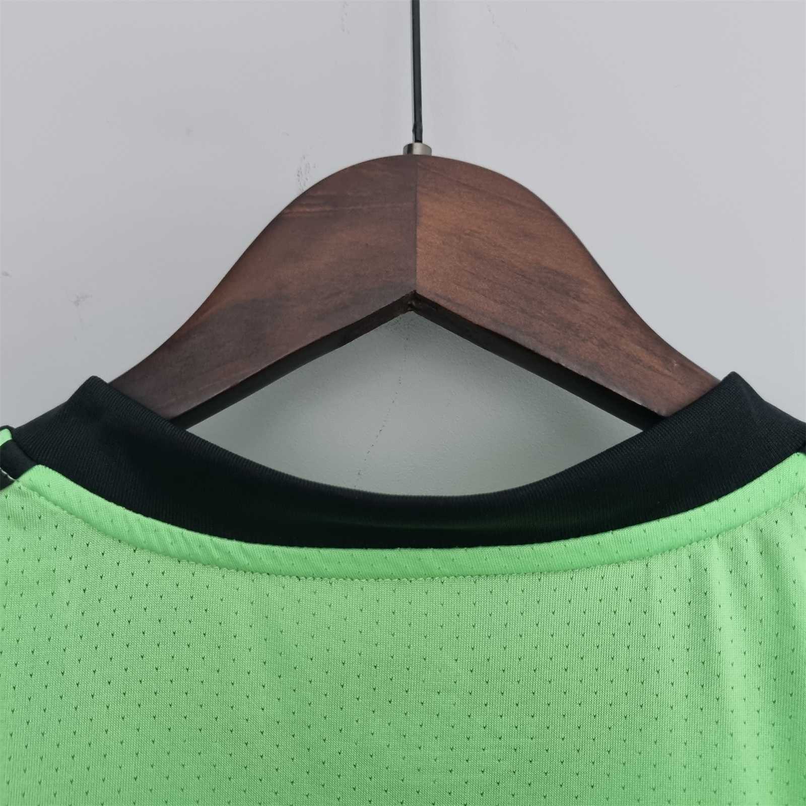 22-23 Austin away 5