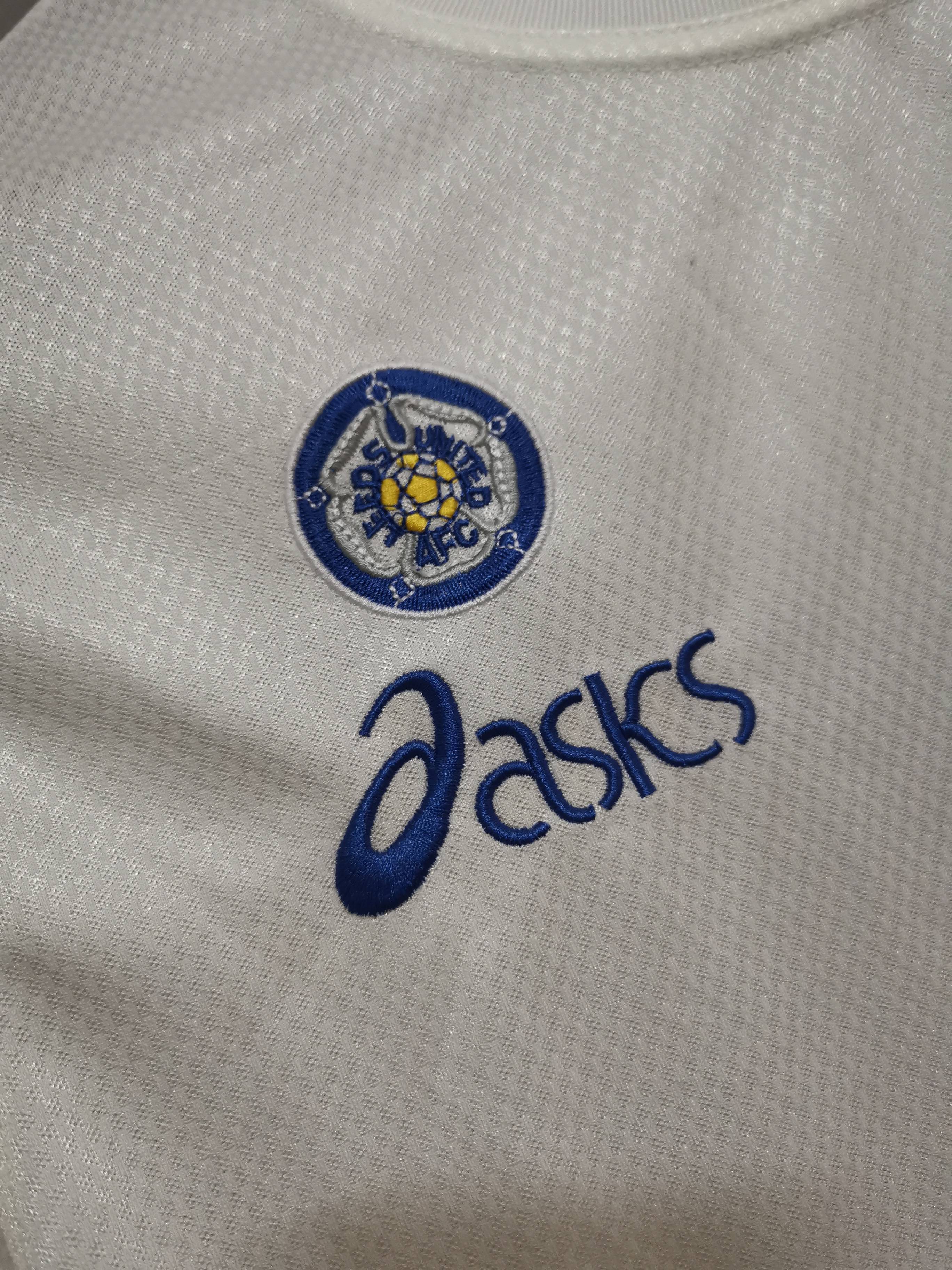 95-96 Leeds United home 3