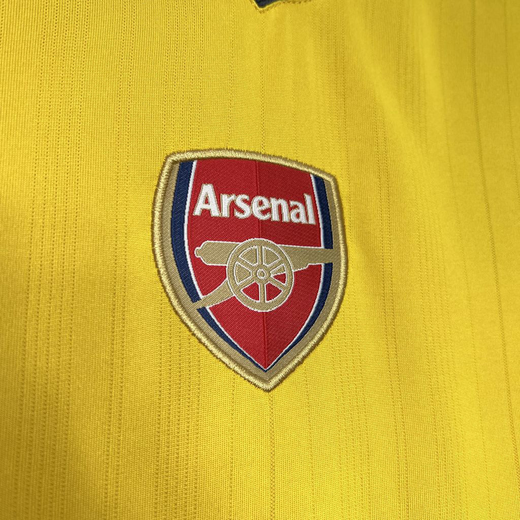 05-06 Arsenal Away Retro Kit Vintage Shirt Sport AAAAJersey Yupoo 4