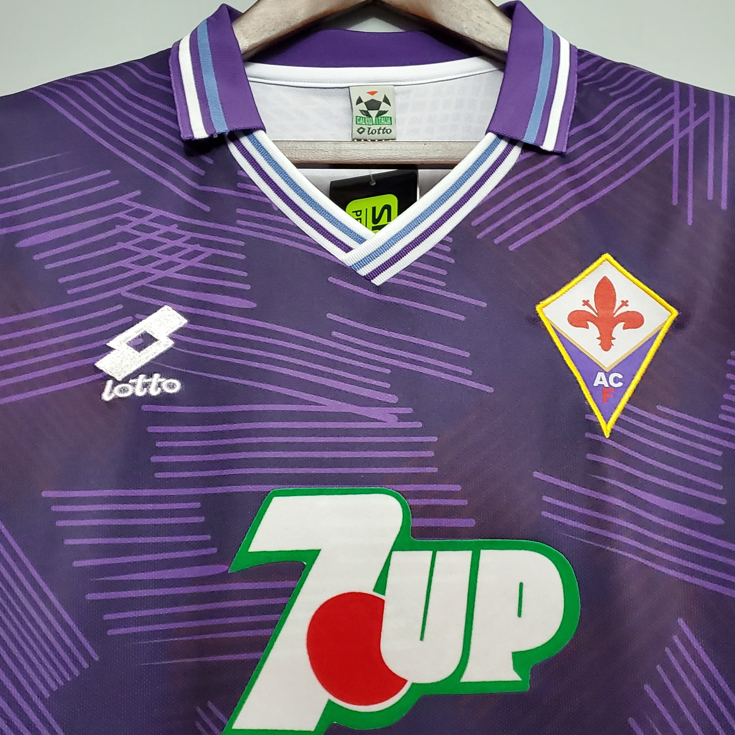 92-93 Fiorentina home 5