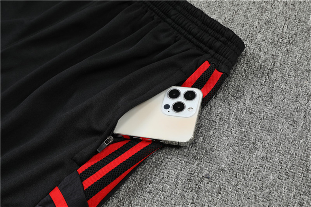 22-23 Bayern Training Kit White 18