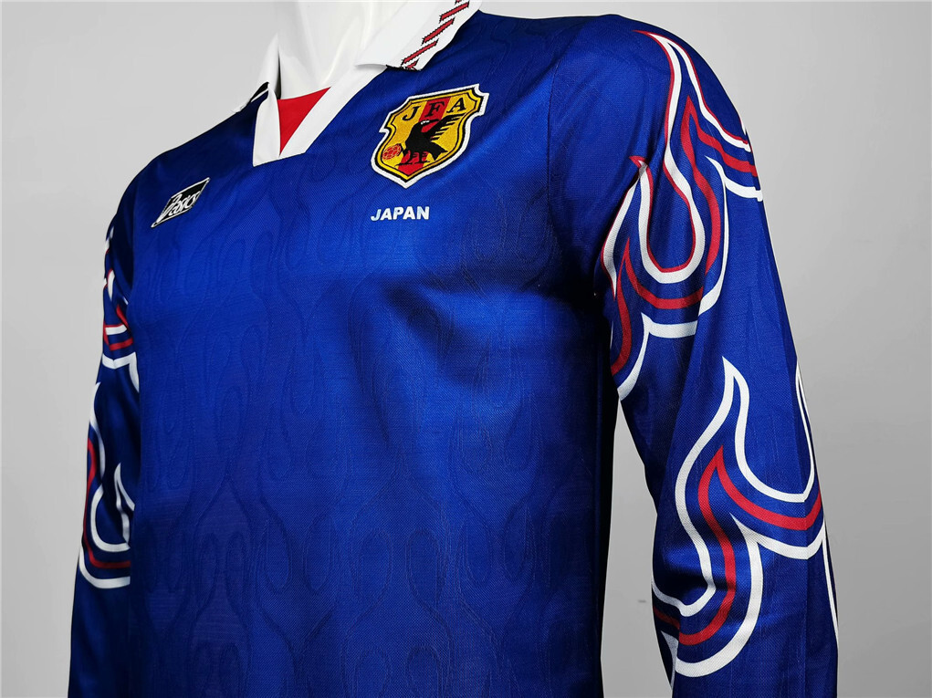 98-99 Japan home long sleeve 9