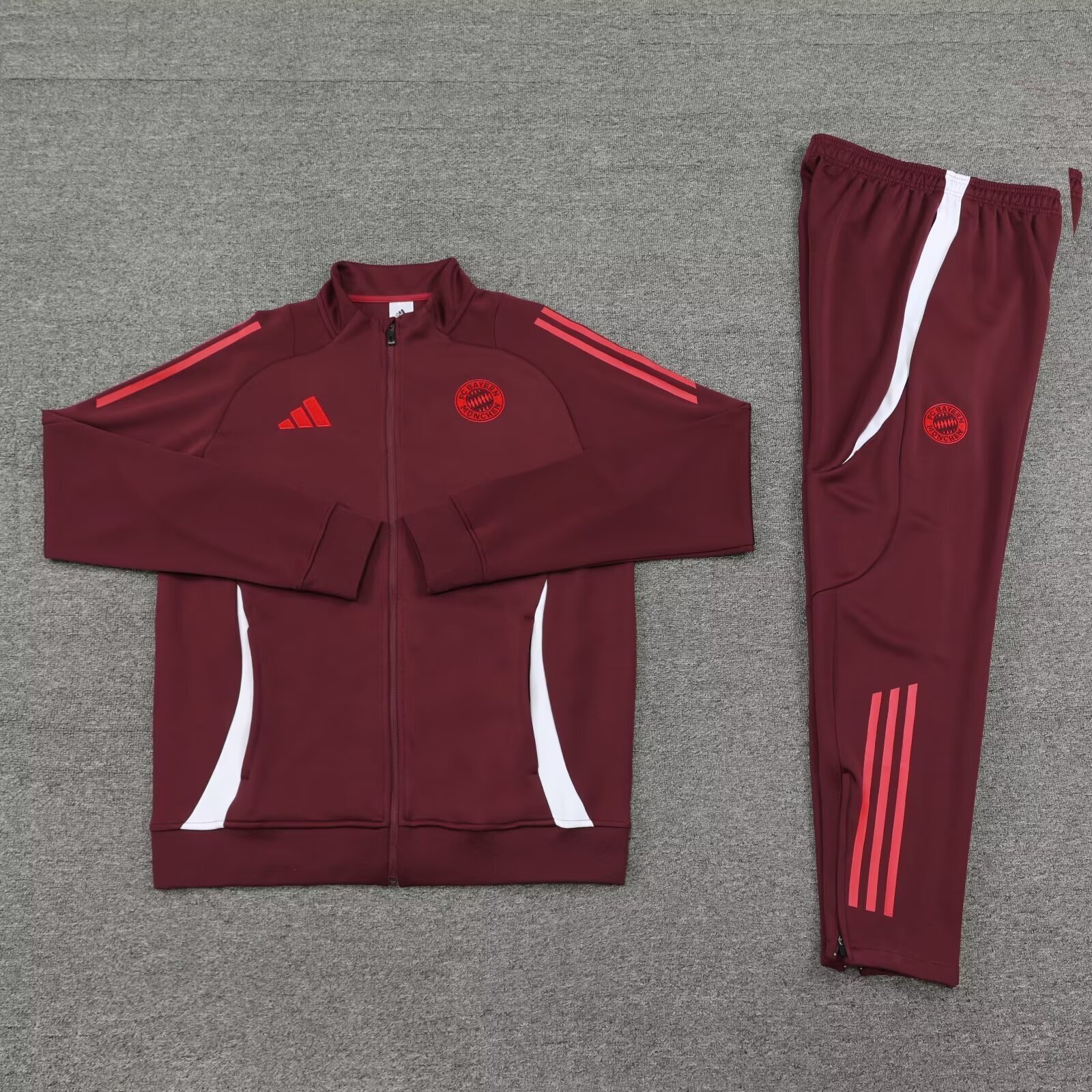 24-25 Bayern Jackets Football Shirts 2