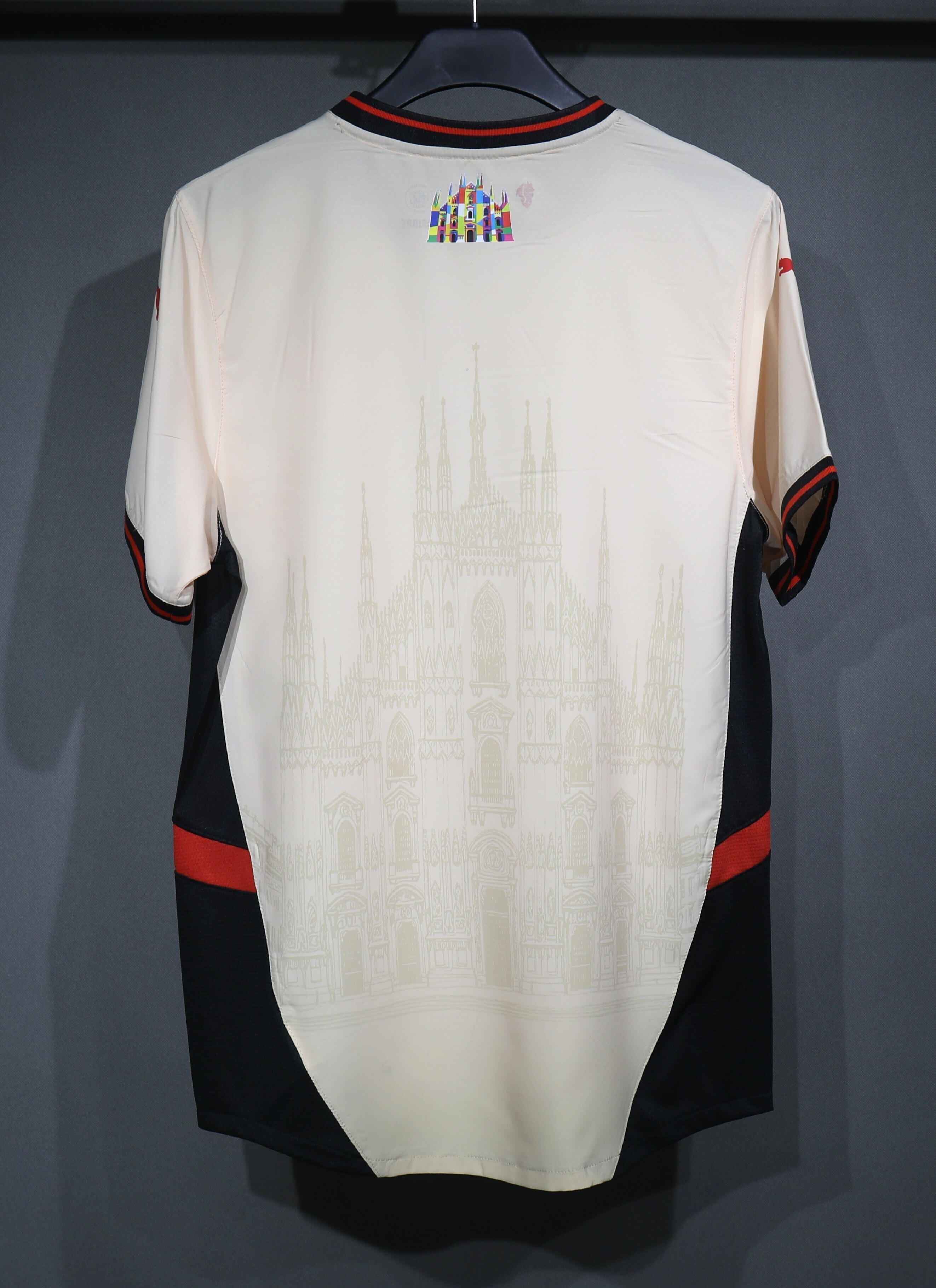 25-26 AC Milan Church Co-Branded Football Shirt Player Edition AAAAJersey Dropship Yupoo 3