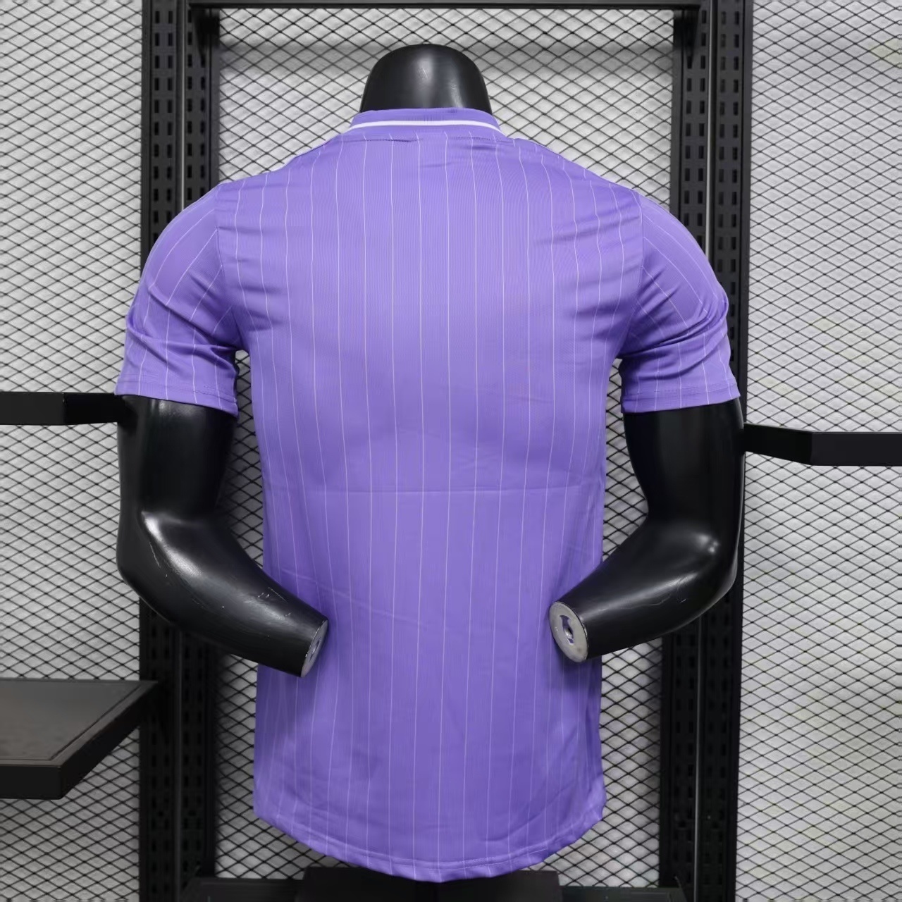 25-26 Real Madrid Casual Retro Style Football T-Shirt AAAAJersey Wholesale Yupoo 2