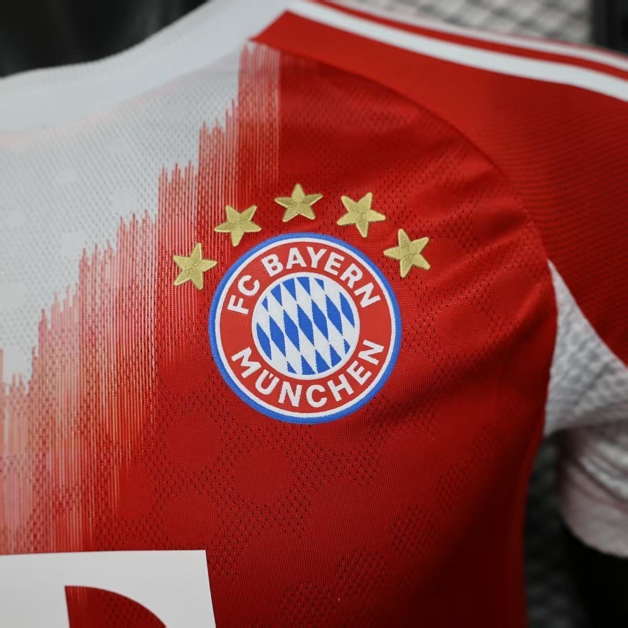 25-26 Bayern Munich Home Kit Player Version Shirt AAAAJersey Supply Yupoo 3