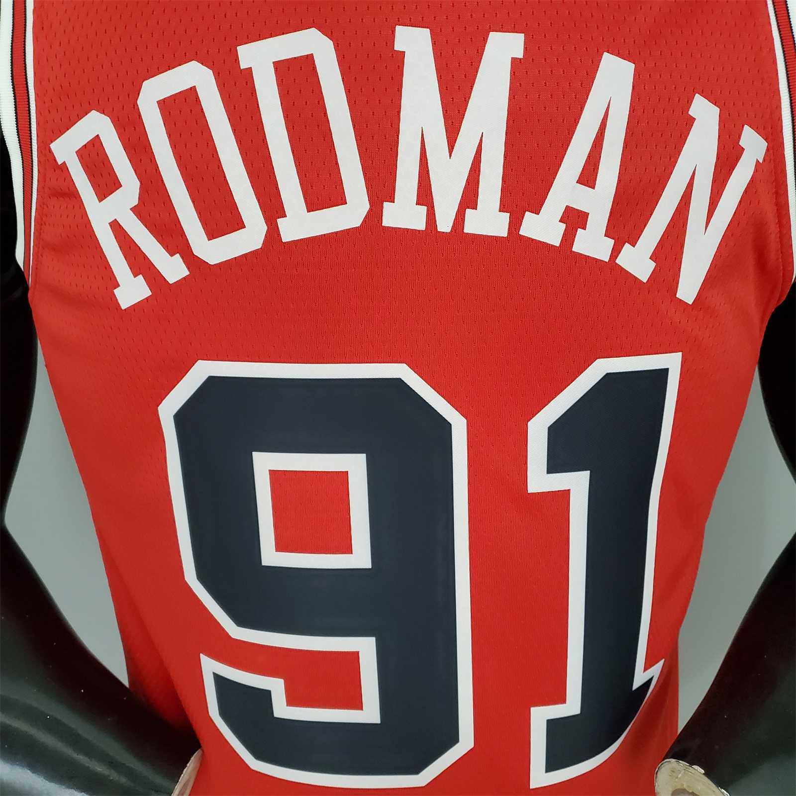 ROOMAN#91 Chicago Bulls Red 3