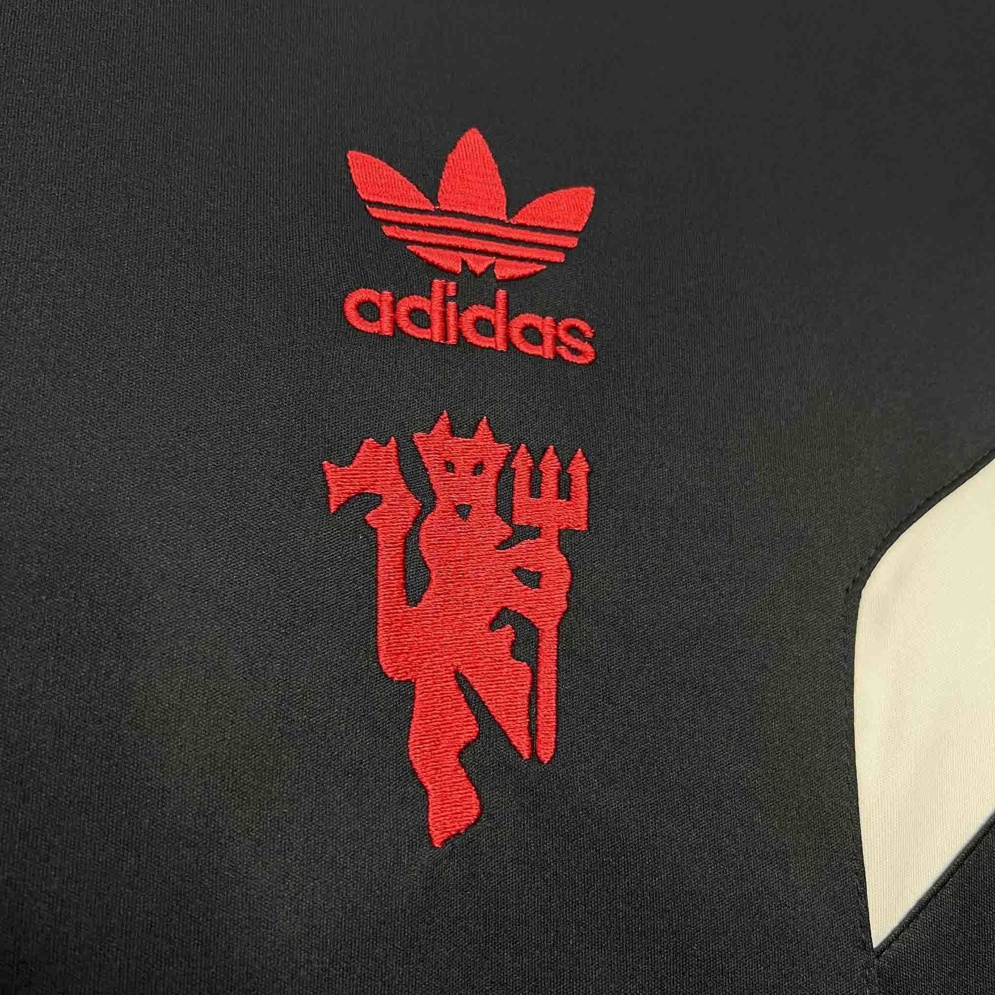 24-25 Manchester United Black OG Tee Shirt AAAAJersey Supplier Yupoo 2