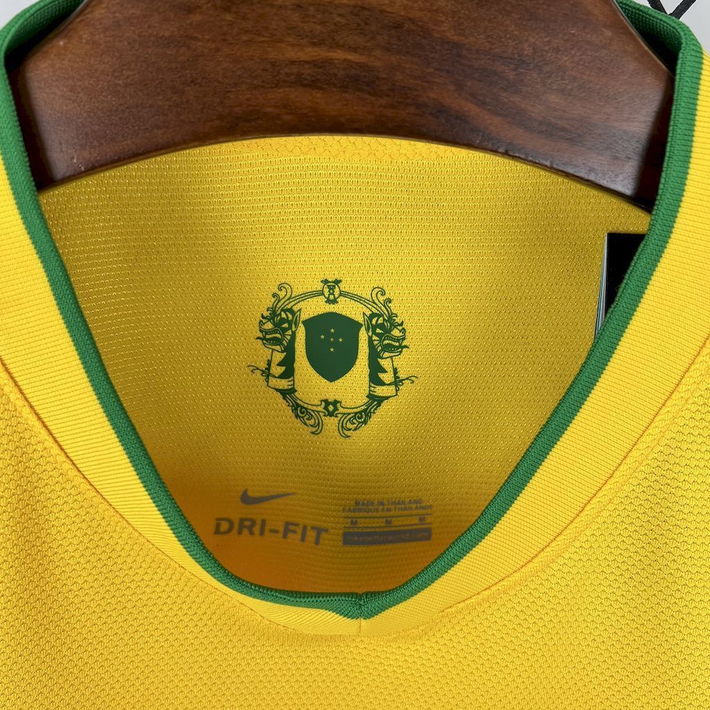 2012 Brazil Home Retro Kit Vintage Shirt AAAAJersey Supply Yupoo 4