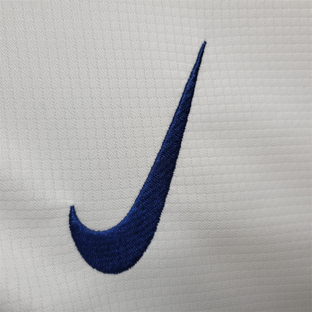 2023 Women's England home 8