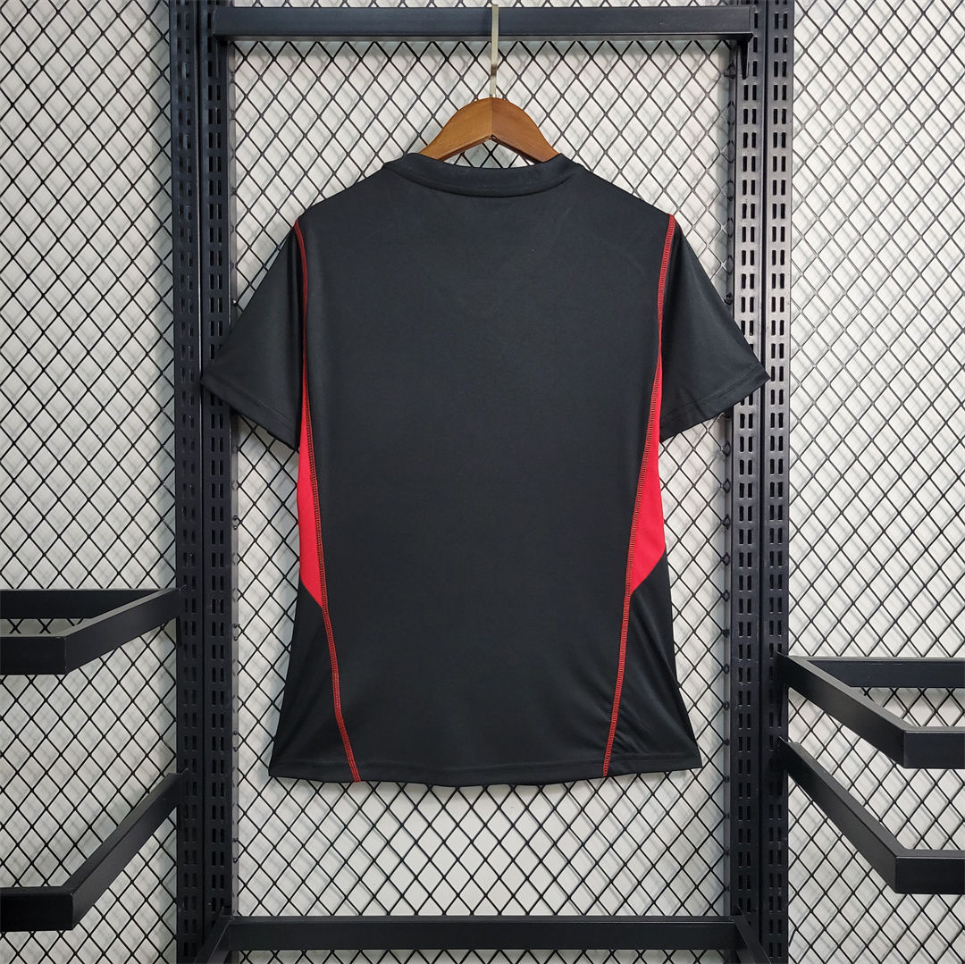 23-24 Women's Sao Paulo Black Training T 5