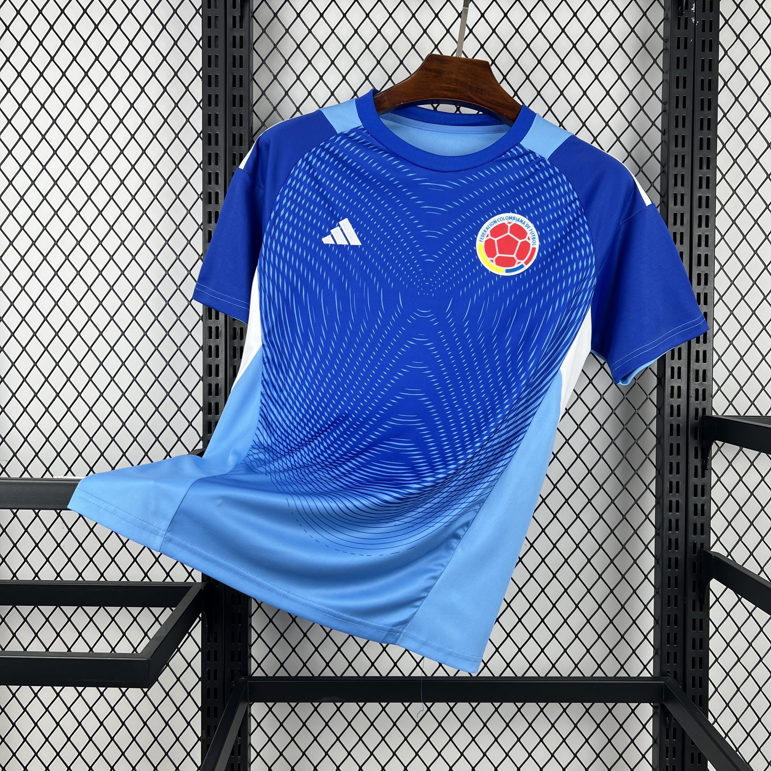 2026 Colombia Mens Pre-Match Kit World Cup T-Shirt Football AAAAJersey Supply Yupoo7