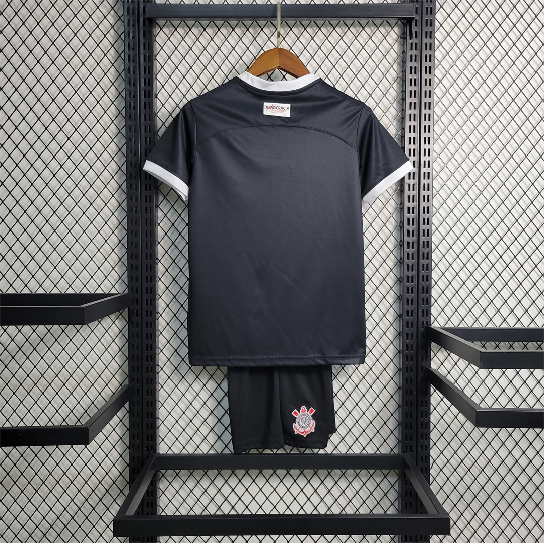 23-24 Corinthians away kids kit 9