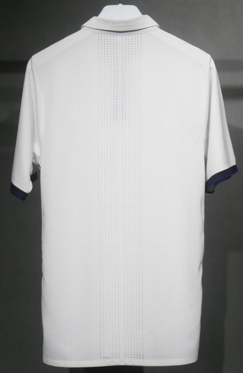 16-17 Real Madrid Home Retro Kit Vintage Player Version Sino Shirt AAAAJersey Dropship Yupoo 2
