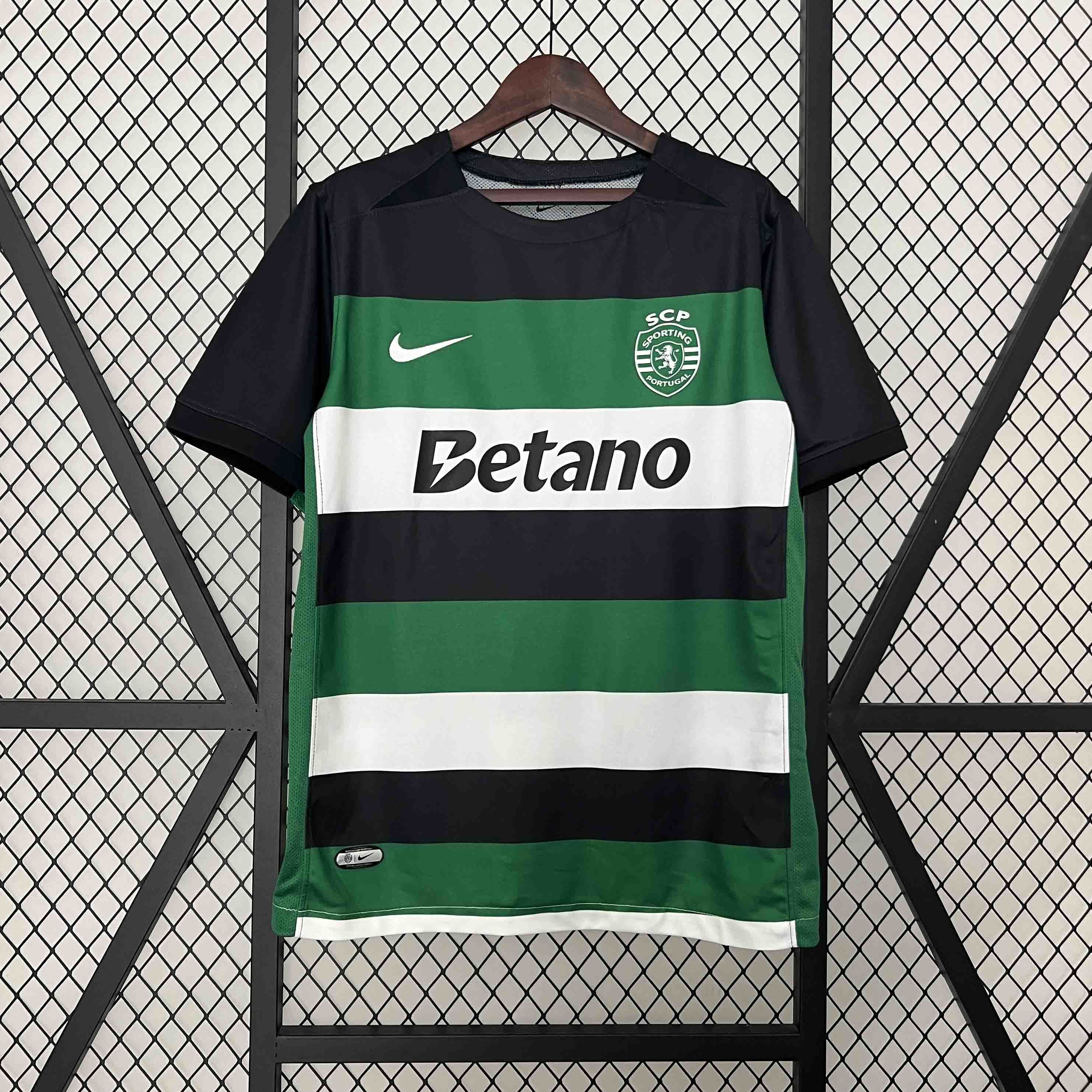 24-25 Sporting Lisbon Home Kit Best Wholesale Yupoo