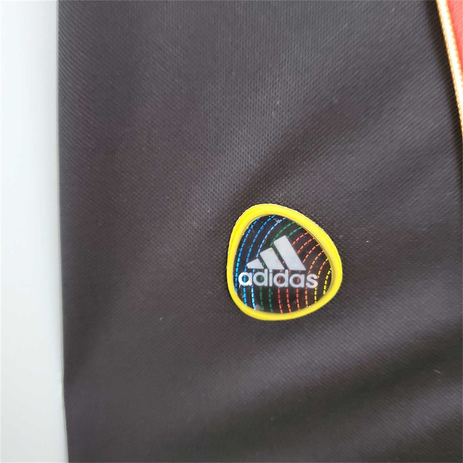 10-11 AC Milan home 8