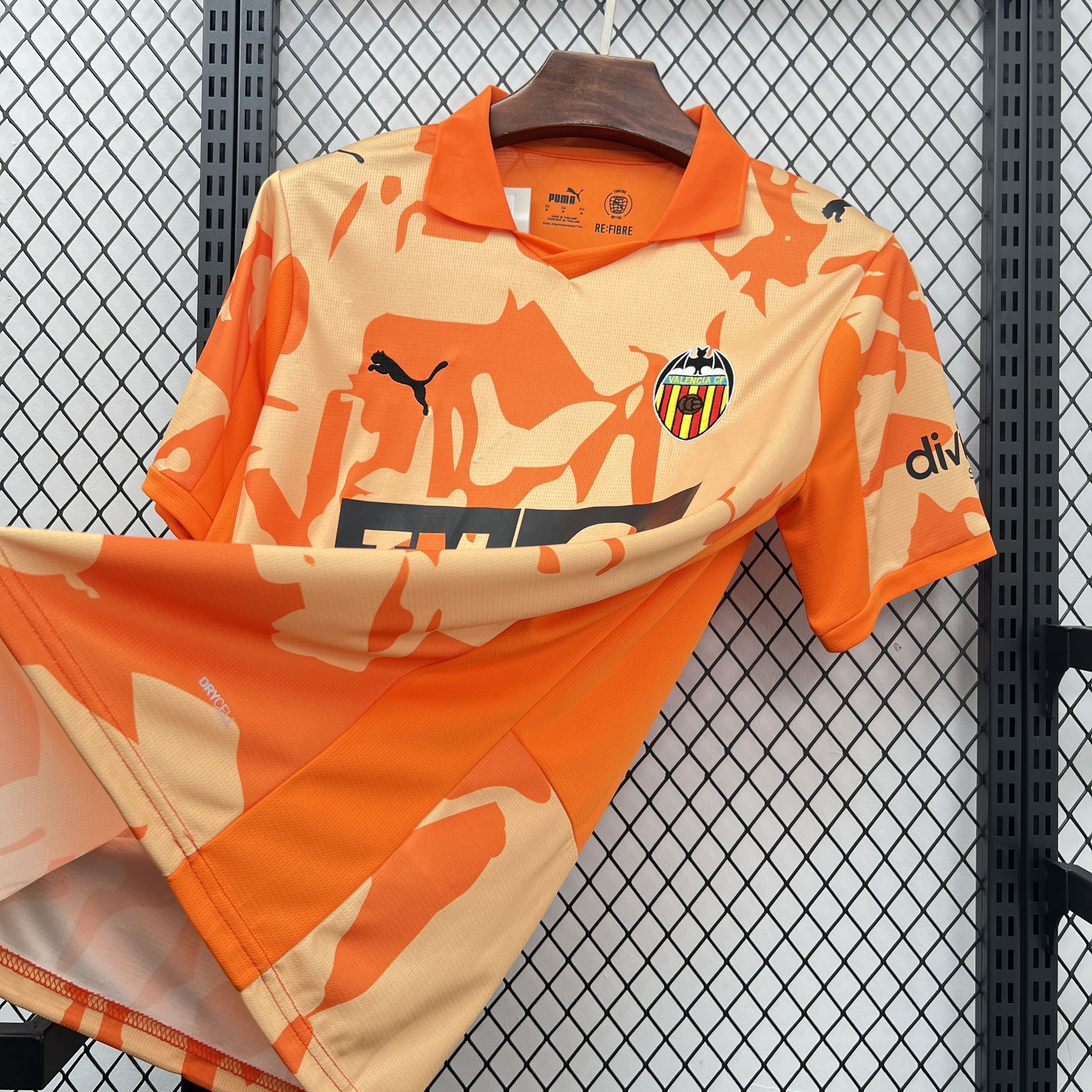 26-27 Valencia Mens Special Edition Football T-Shirt AAAAJersey Supply Yupoo 9 3