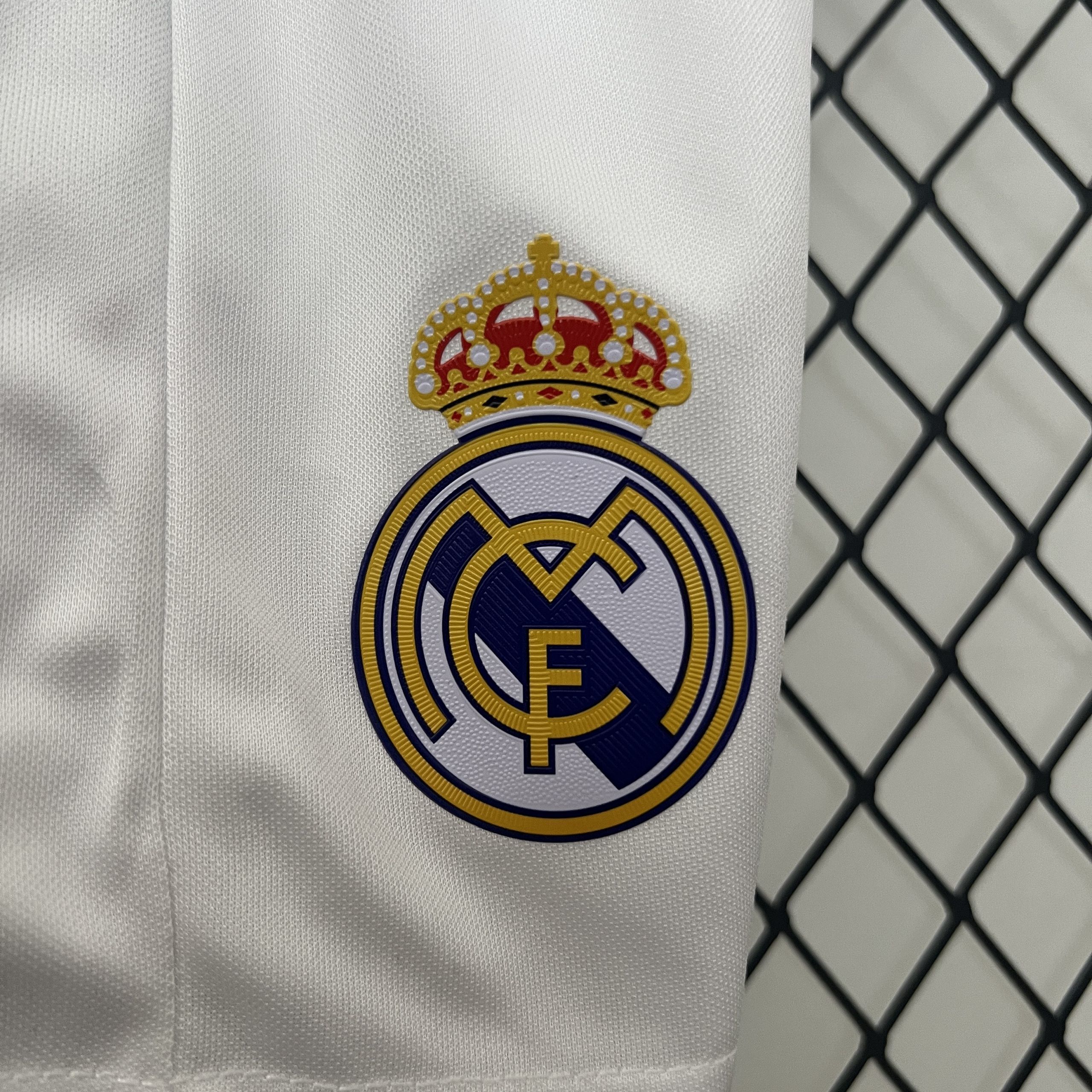 16-17 Real Madrid Home Retro Kid Kits Children Sets Best Jerseys Yupoo 6