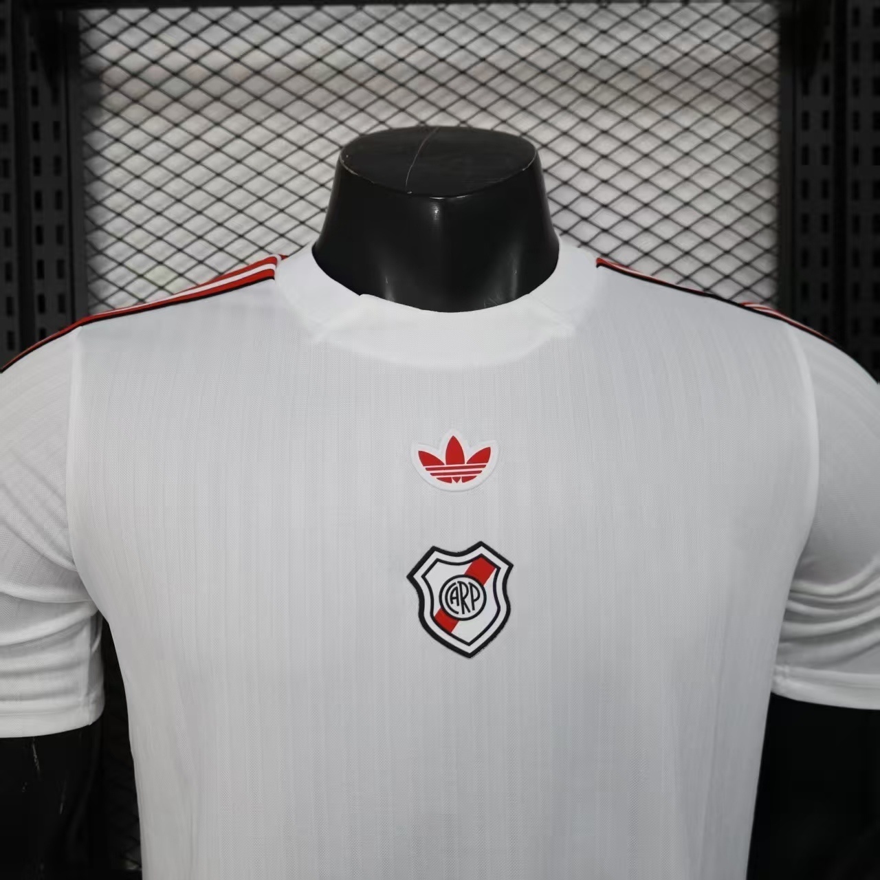 25-26 River Plate Retro Style Football Shirt Apparels AAAAJersey Wholesale Yupoo 5