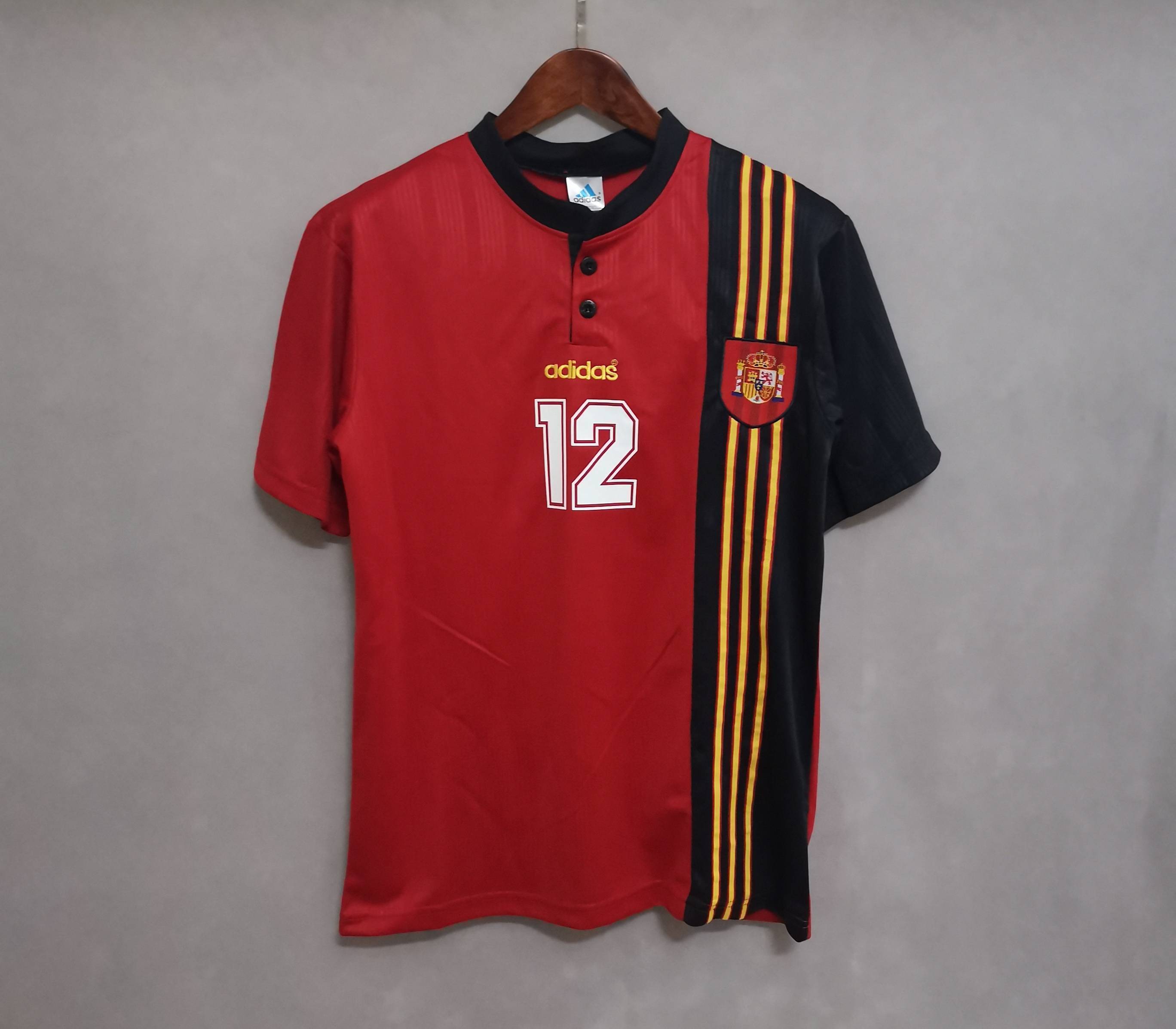 1996 Spain home