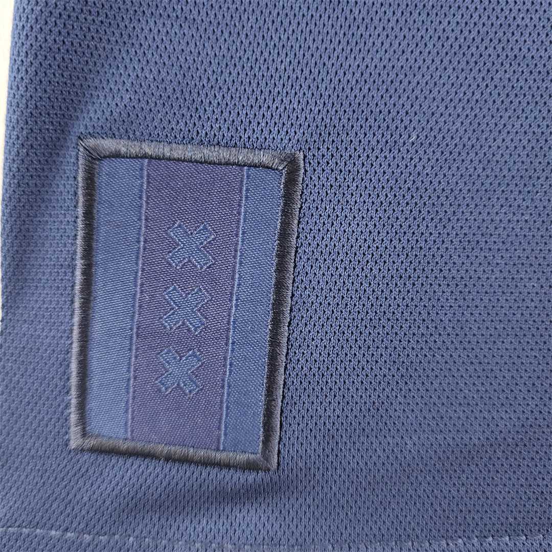 22-23 Ajax away 3
