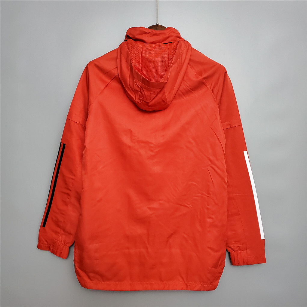 20-21 Bayern Munich red windbreaker 3
