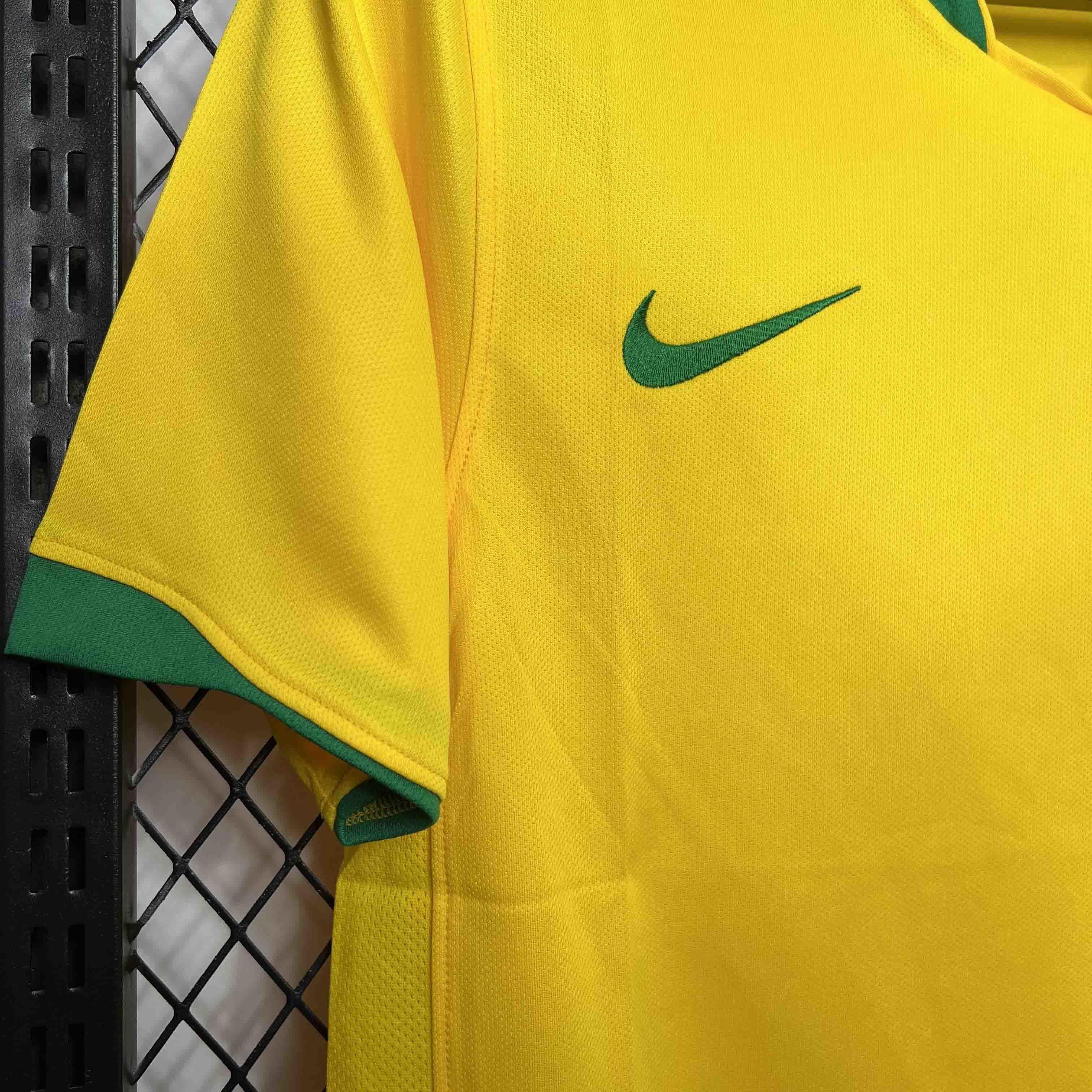 2006 Brazil Home Retro Kit World Cup Football Uniform AAAAJerseys Dropshipping Yupoo 2