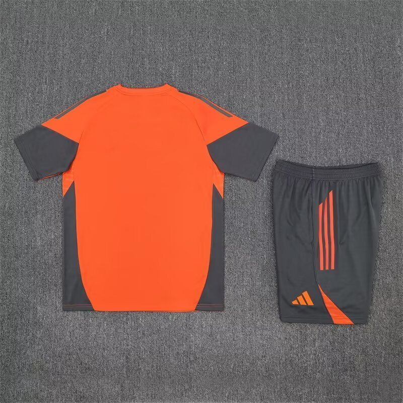 25-26 Bayern Munich Training Kit Soccer AAAAJersey Yupoo S-2XL 2